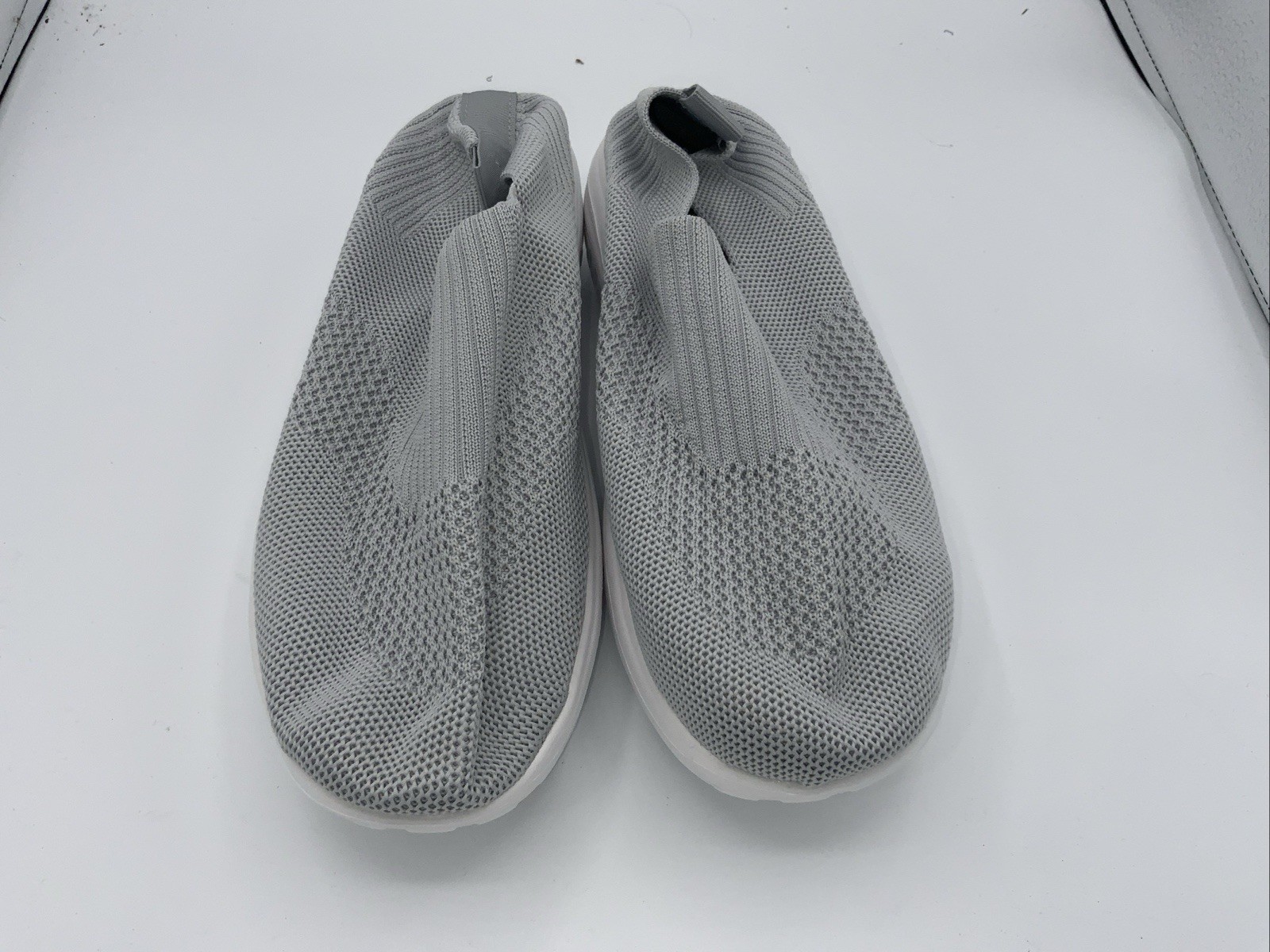 Women’s Lightweight Walking Shoes Breathable Slip On, Grey, Size 12.5