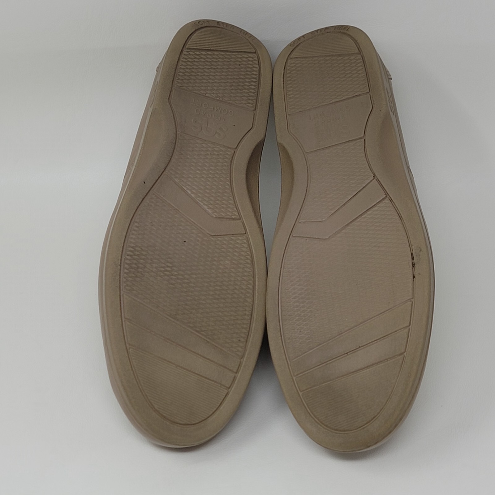 SAS Womens Whisper Plain Toe Lace Oxford Walking Duty Shoe Mocha Size 9 Preowned