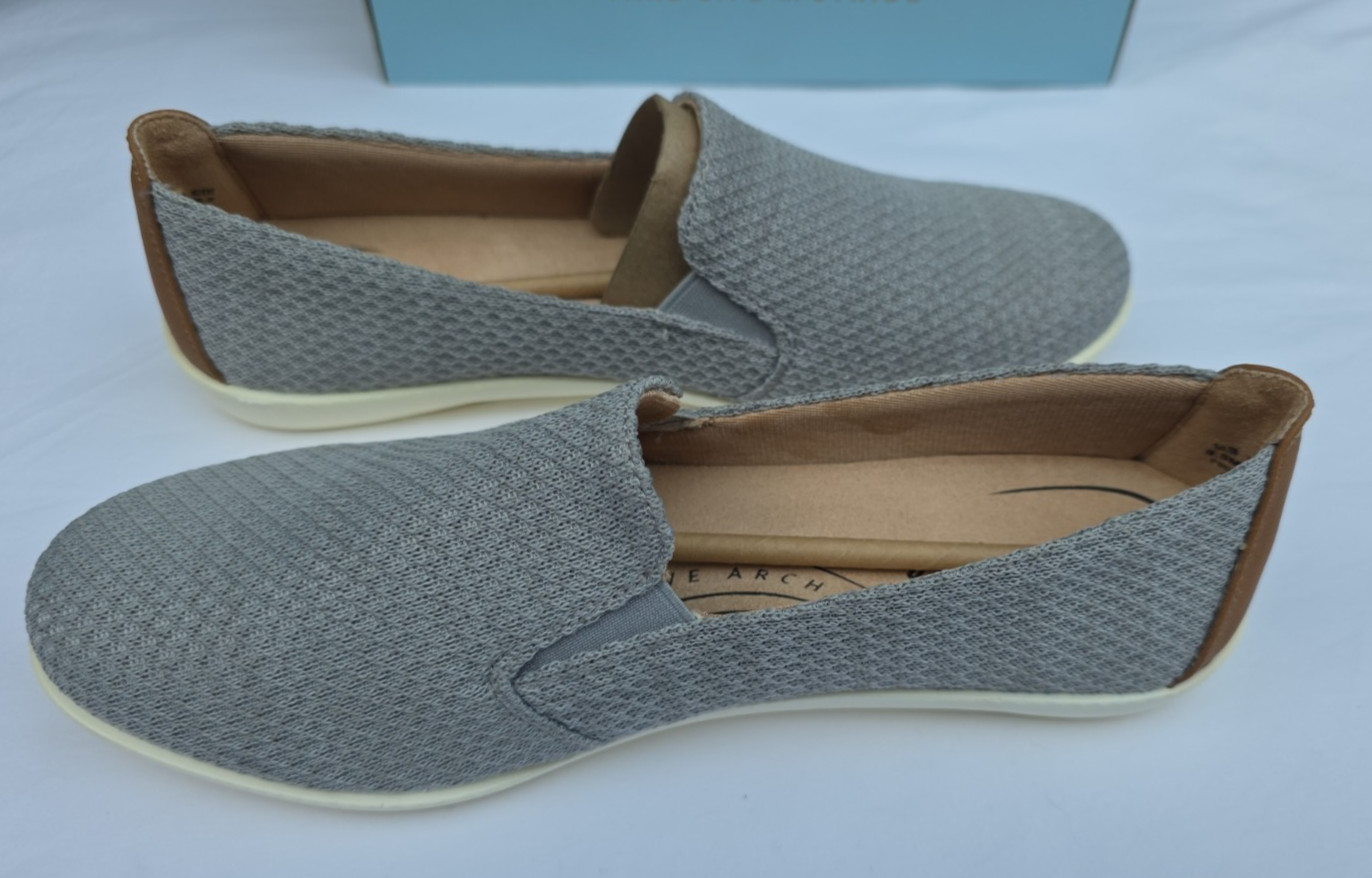 Lifestride Women’s Next Level Slip On Walking Shoes Gray/White Sz:8.5 New w/box