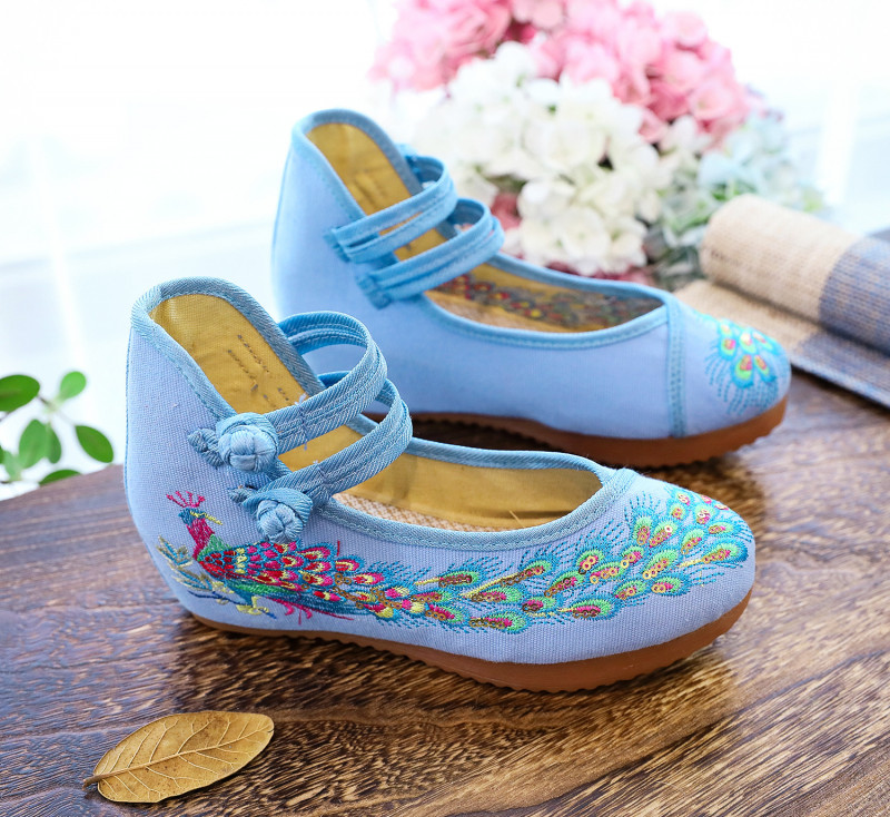Fashion Women’s Peacock Blue Embroidered Cloth Shoes Hidden Heel Shoes Retro Sz