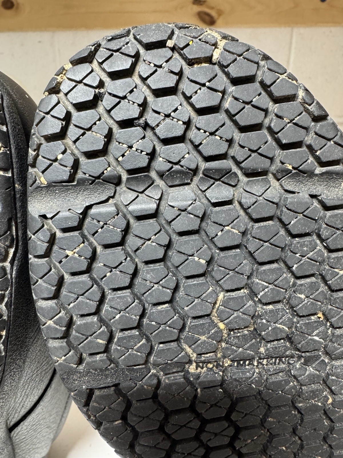 SAS Liberty Women’s 7.5 Wide W3 Black Leather Slip Resistant Work Shoes Comfort