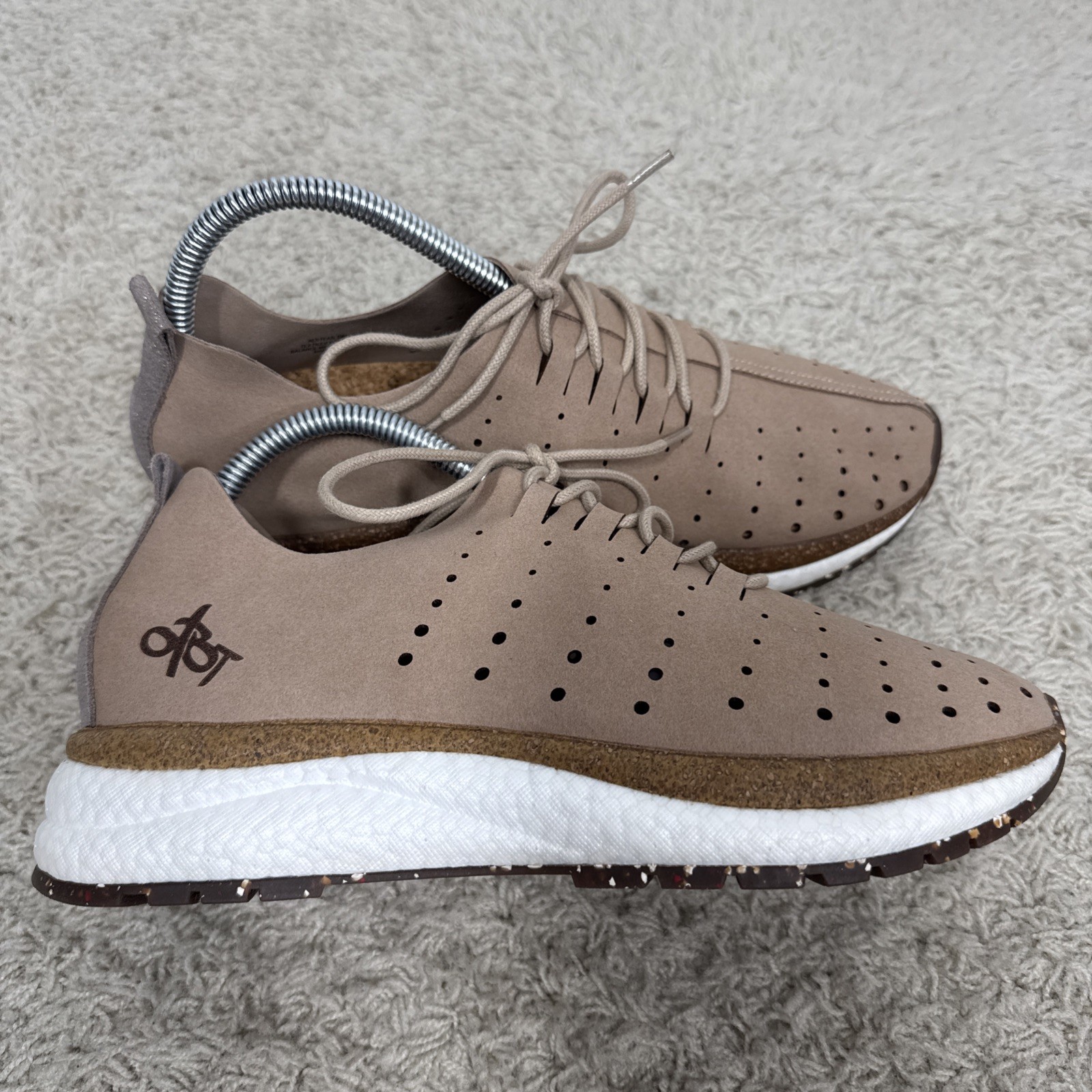 OTBT Women’s Beige Size 9M Lace Up Sneakers Travel Comfort Shoes Cork Footbed