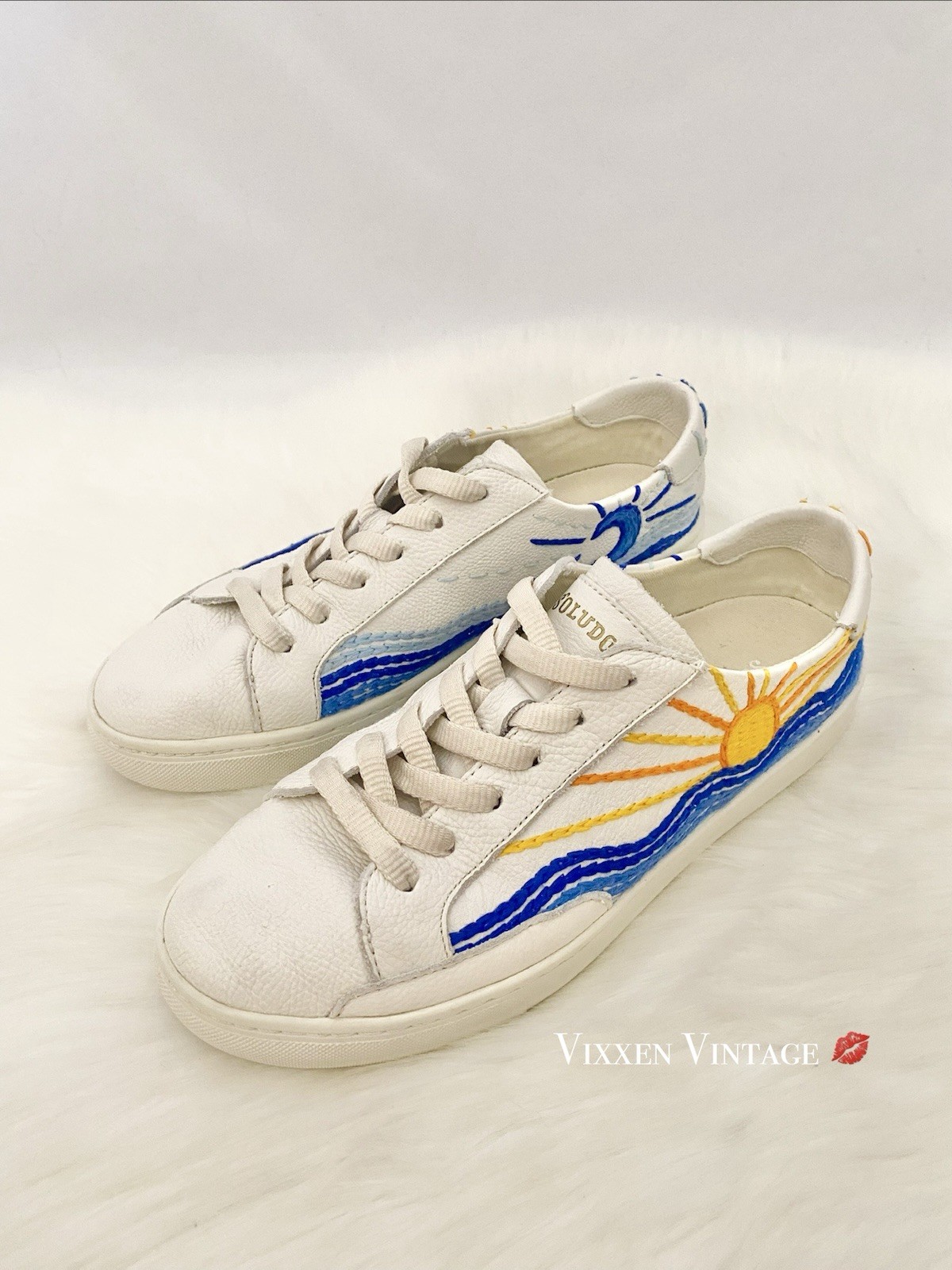 SOLUDOS LEATHER ‘THE SUNRISE SUNSET CLASSIC SNEAKER’ IN OASIS WHITE MULTI $159