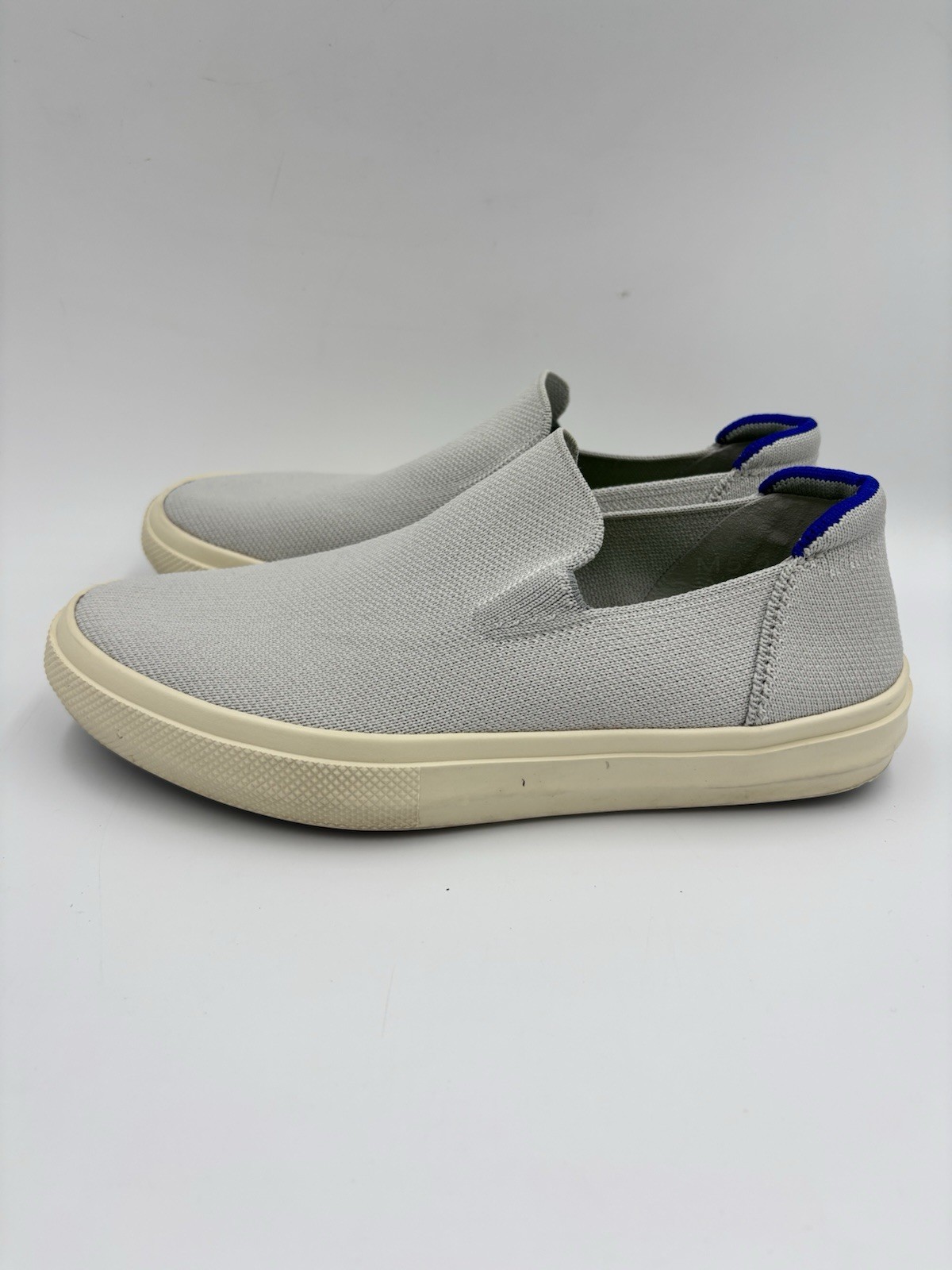 Rothy’s The City Slip On Sneakers Soft Gray Womens Size 7 Casual Shoe