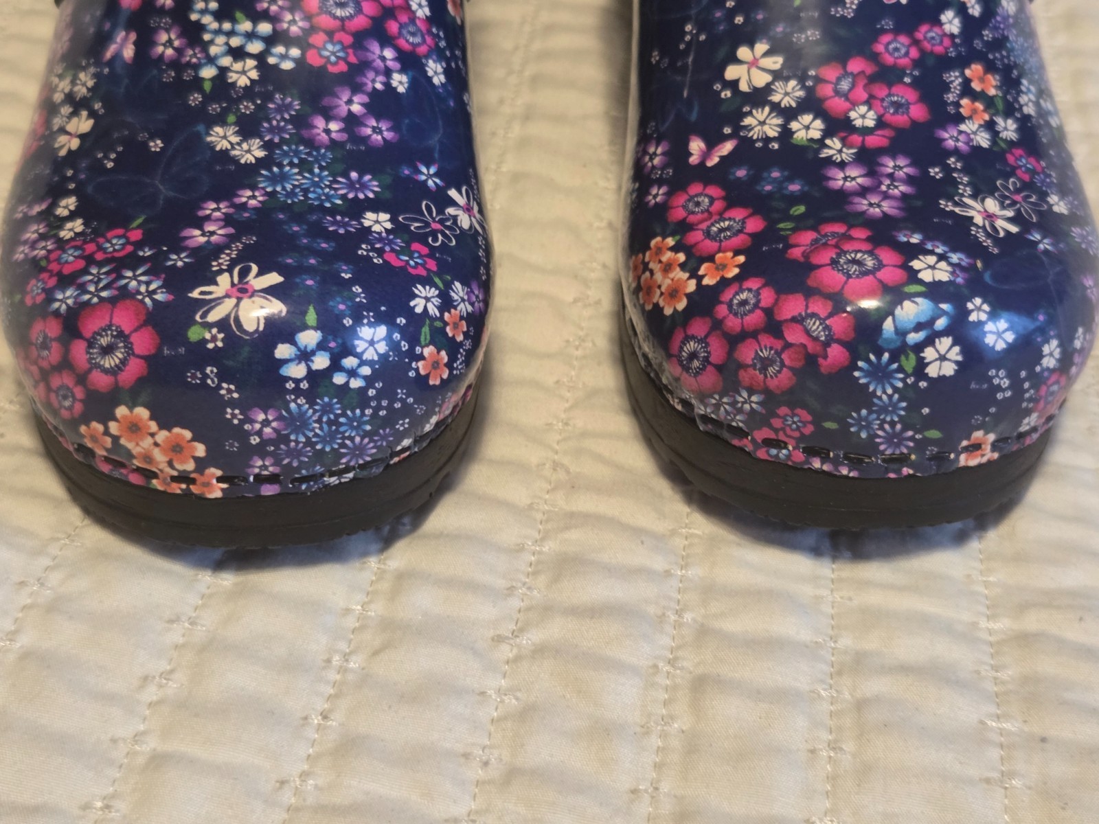 Sanita Danish Hand Painted Clogs Women’s Size 6 US 37 EU Flowers Shoes