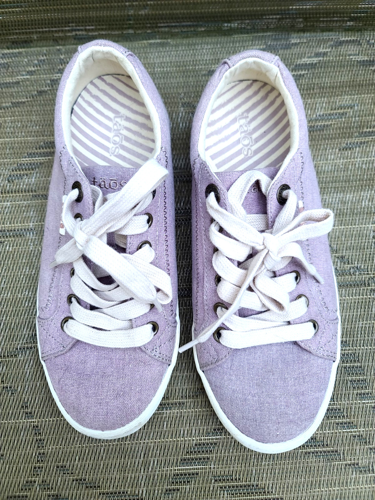 Taos Star Washed Canvas Low Top Sneakers Shoes 7 Blush Lavender