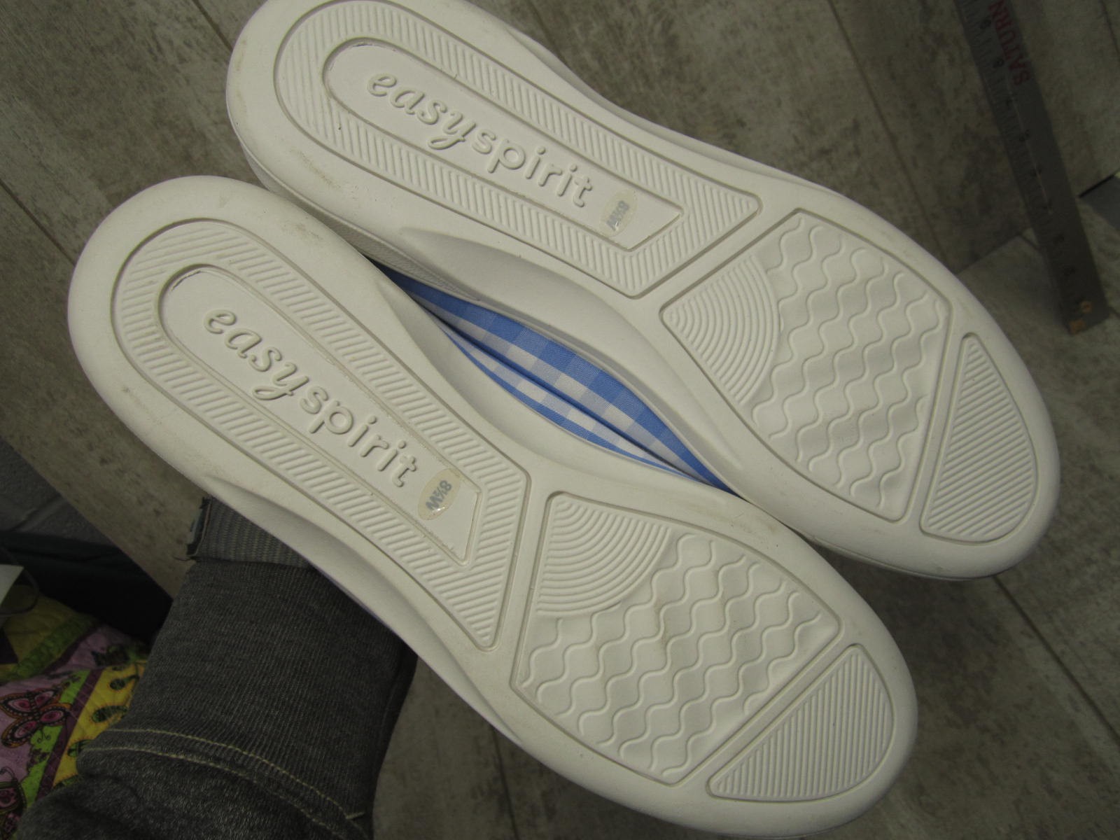 Easy Spirit Womens Blue White Check Cloth Comfort Shoes Size 8.5 W
