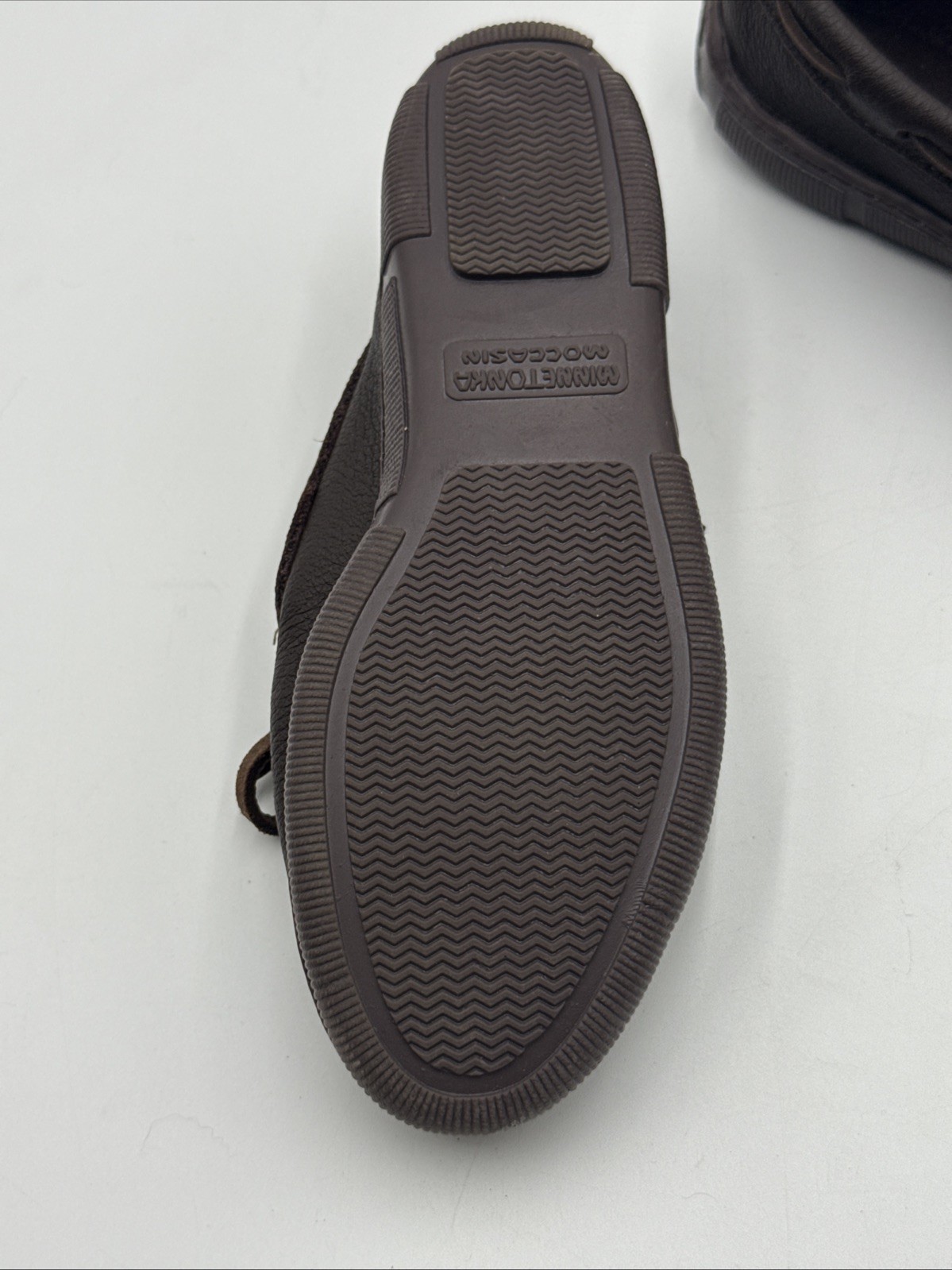 Minnetonka Brown Espresso Hardsole Moccasins 492 Size 8.5 – EUC