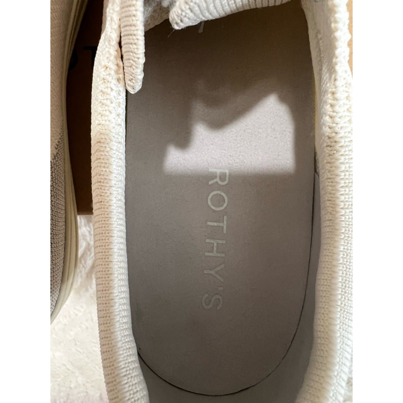 Rothy’s Lace Up Sneaker – Diamond Twill – Size 12.5