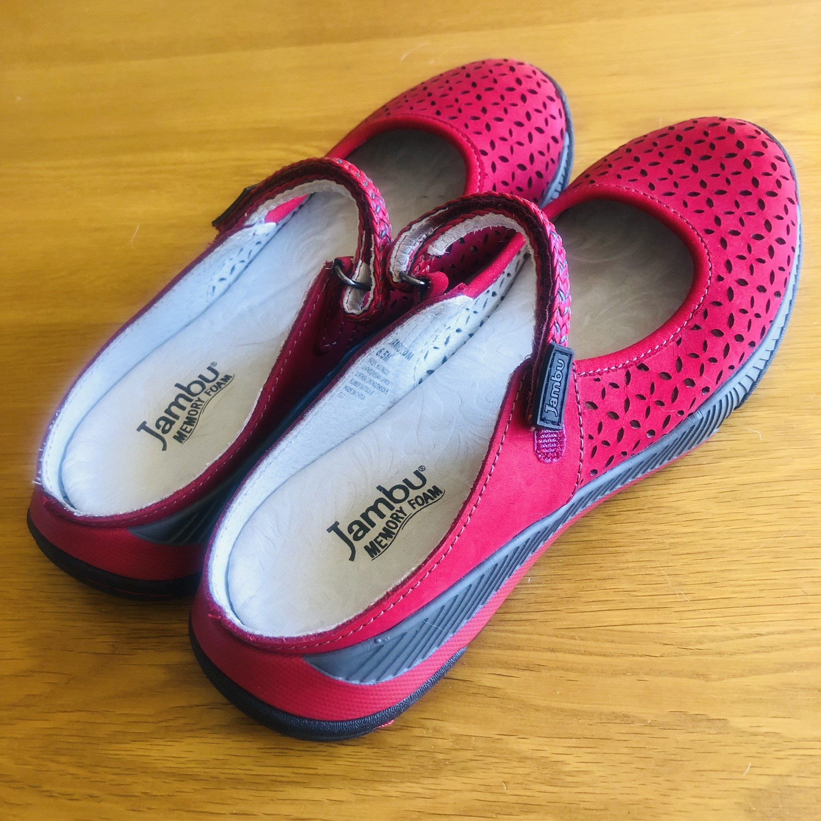 Jambu Mules Womens Bailey Red 6.5 Leather Clog Shoes Mary Jane Hook Loop Comfort