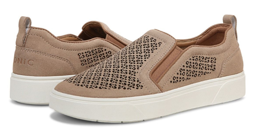 Vionic Kimmie Perf Sneaker Wheat Leather Women’s sizes 5-11/NEW! MEDIUM