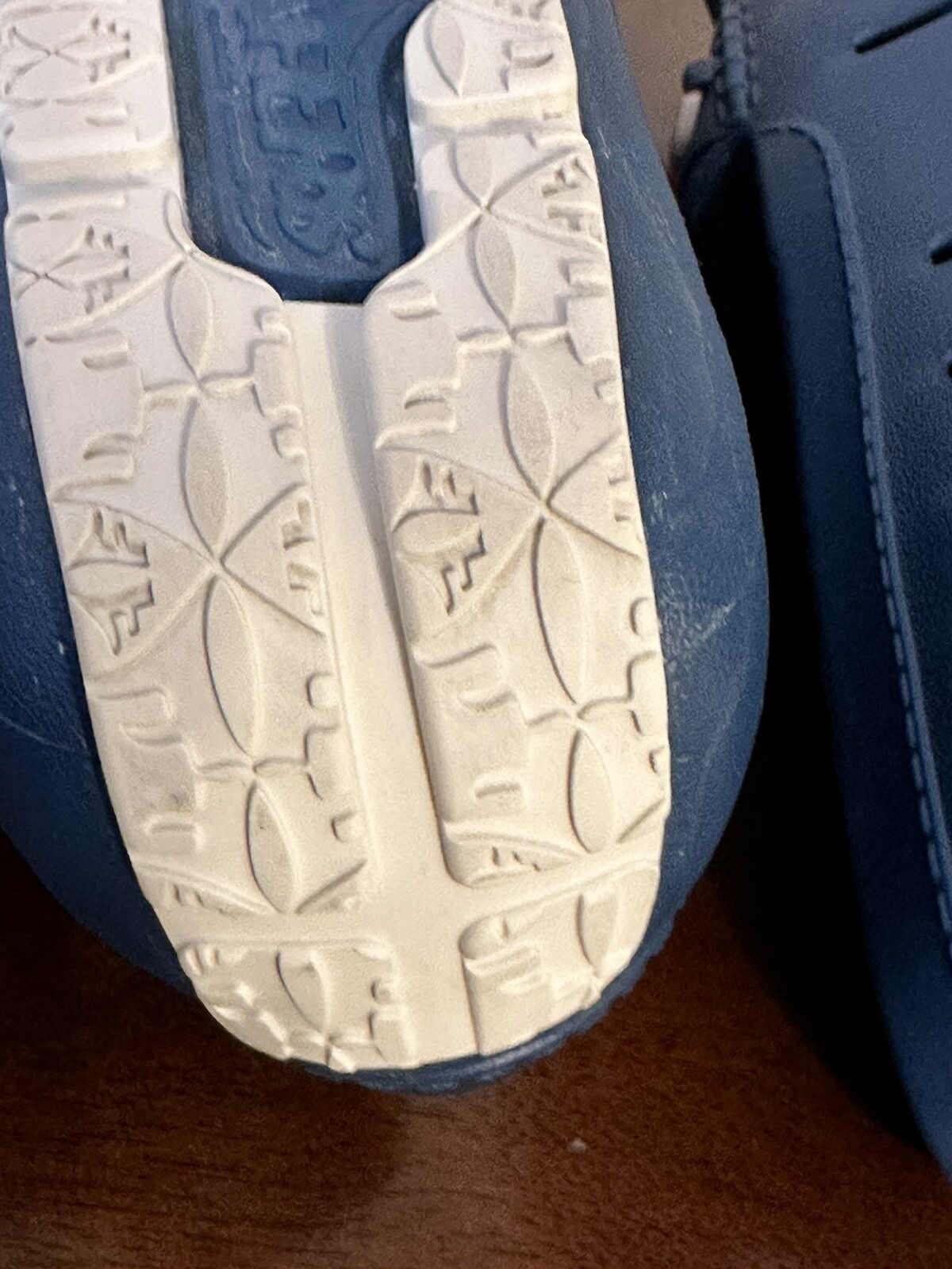 Floafers Women’s Tycoon Bit Driver Water Loafer Shoe Navy Blue White Size 7