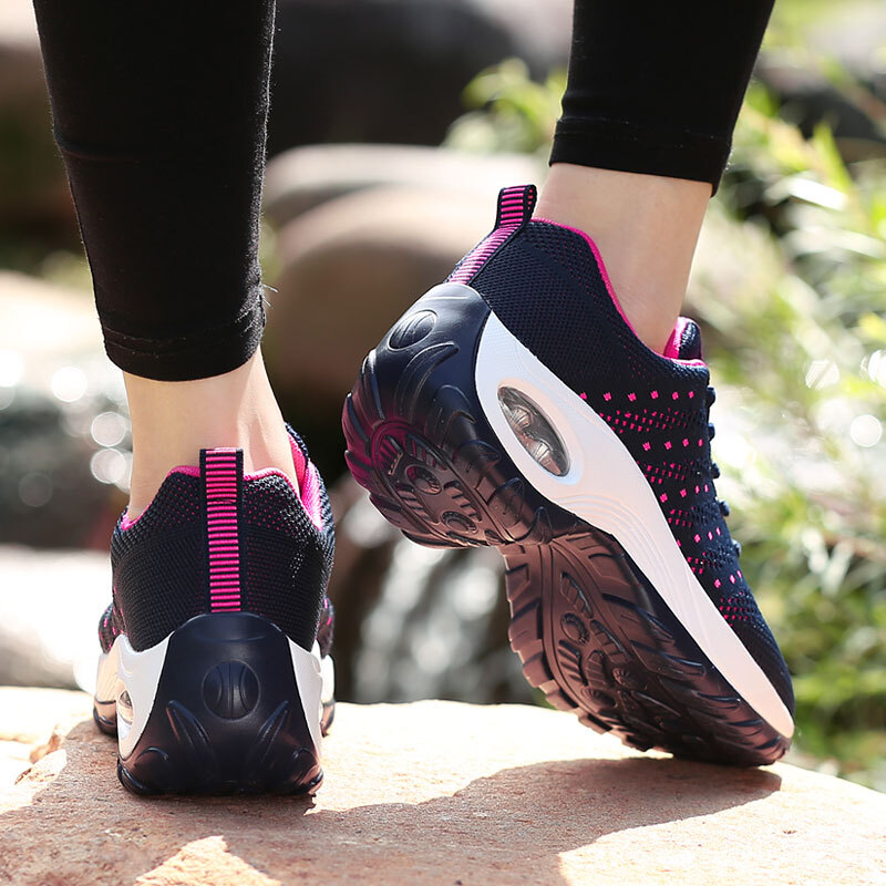Women’s Sneakers Lightweight Breathable Shoes Athletic & Outdoor Sports Shoes