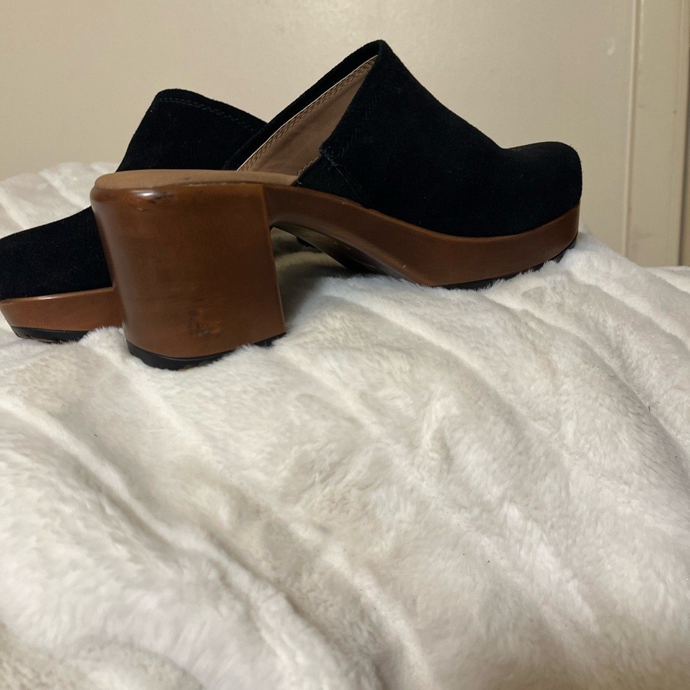 Crown Vintage 6.5M Cami Black Brown Fall Winter Boho School Casual Heeled Clogs