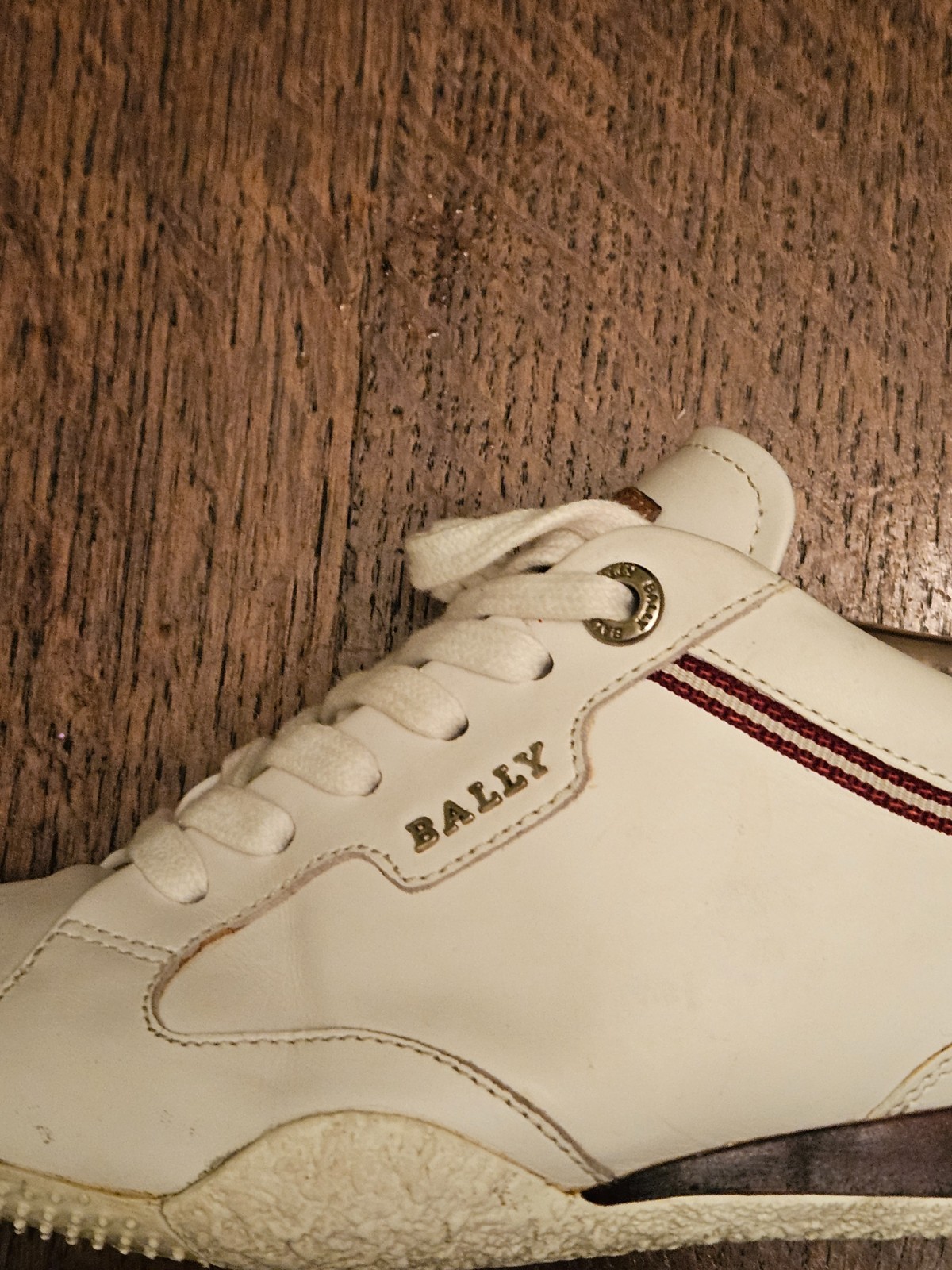 BALLY Fridia Women’s Bone Leather Sneakers Size EU 38 E / US 7.5 D With Dustbag
