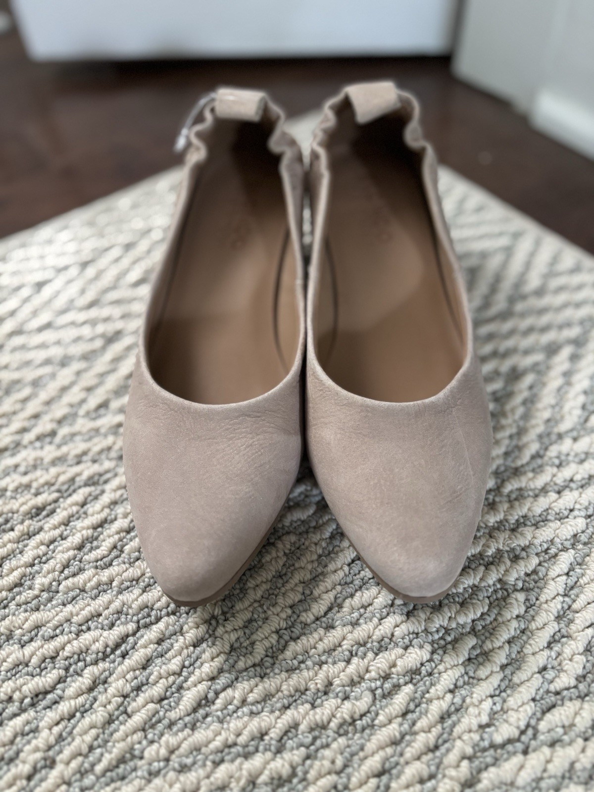 Blondo Etta Ballet Shoes Pointed Toe Low Wedge Taupe Leather Women’s Size 8