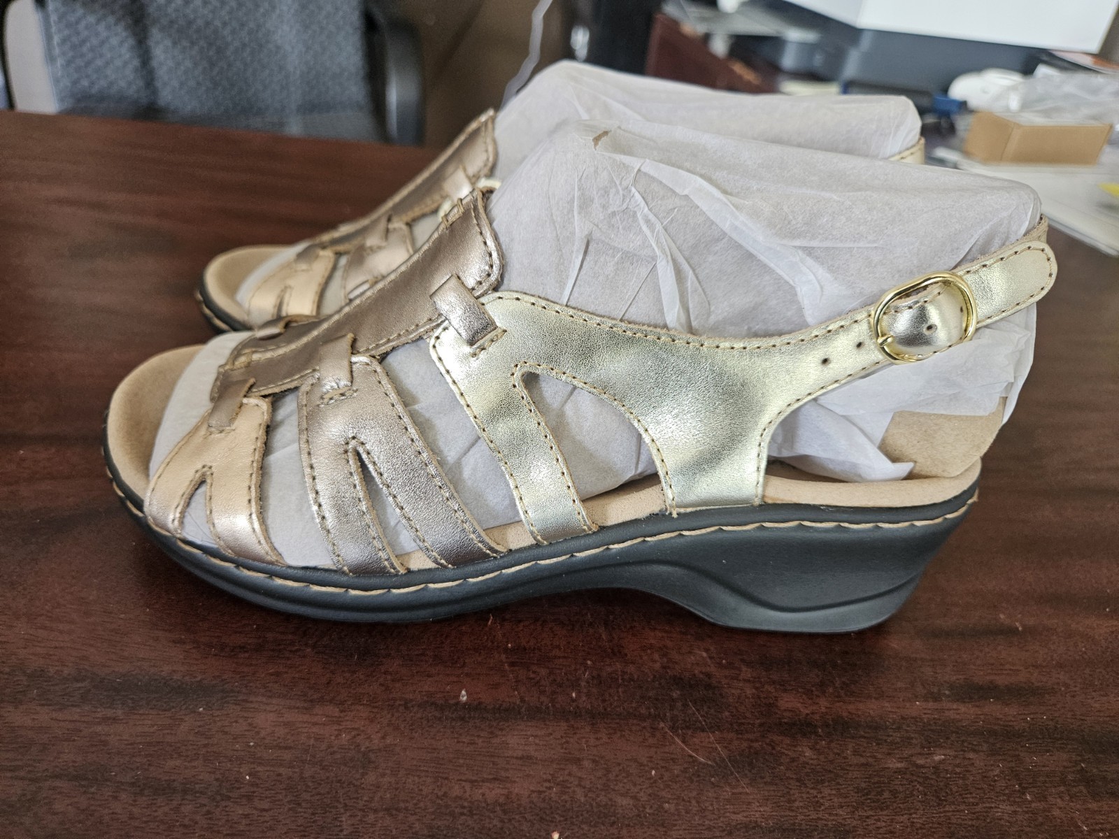 Clarks Collection Leather Sandals Lexi Metallic Multi Size 6 Xw New