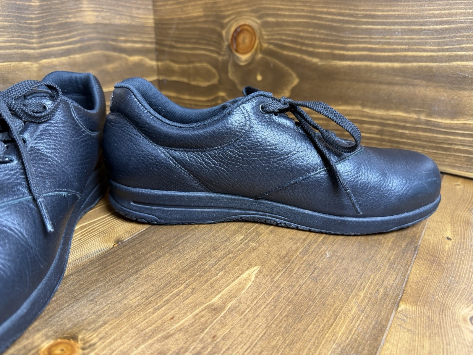 SAS LIBERTY NON SLIP LACE UP SHOES WOMEN’S BLACK LEATHER SIZE 9.5W 2160142