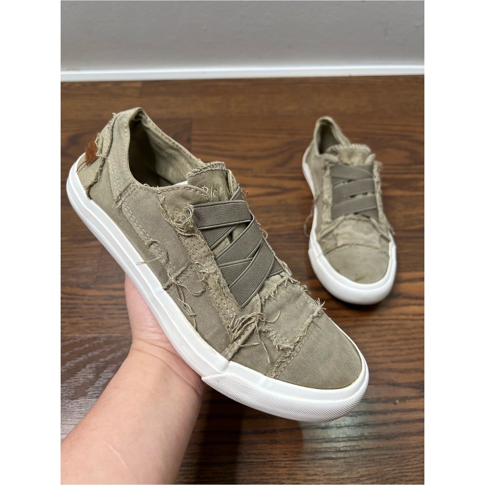 Blowfish Malibu Marley slip-on sneakers, distressed green size estimated 8.5
