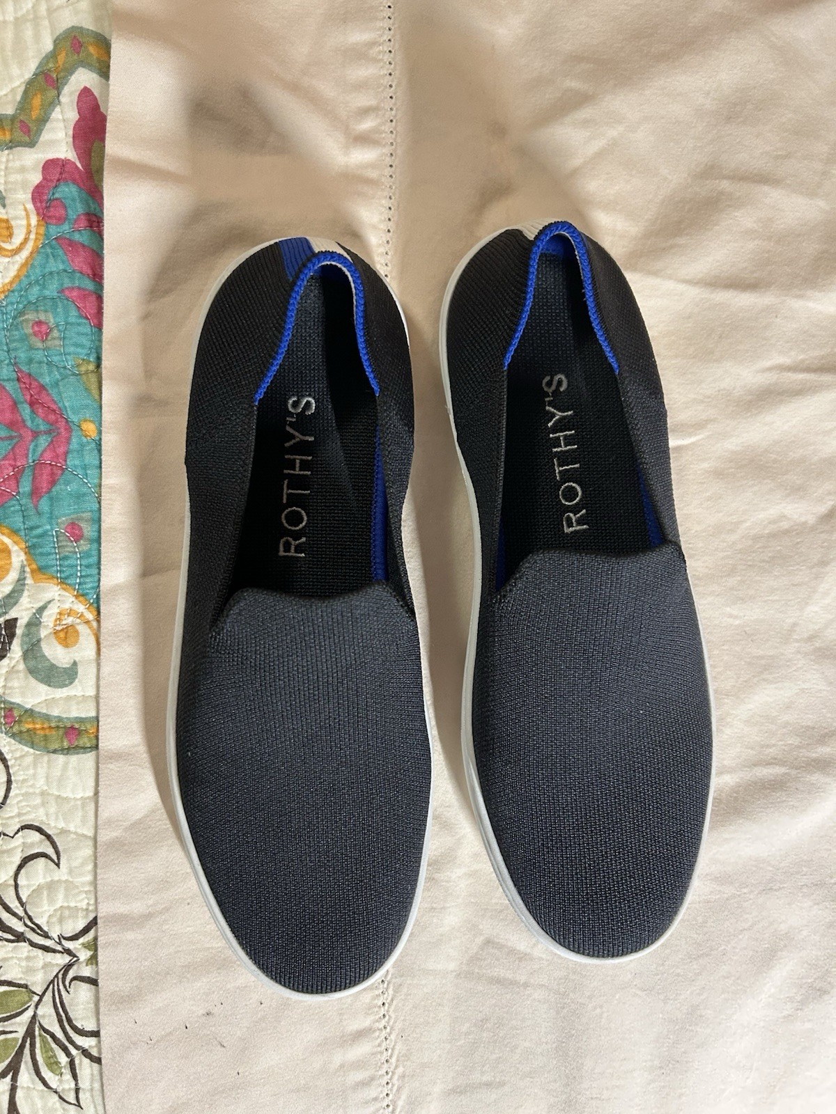 Rothy’s Slip On Women’s Sneakers Navy Blue Knit Size 9 Sustainable Shoes