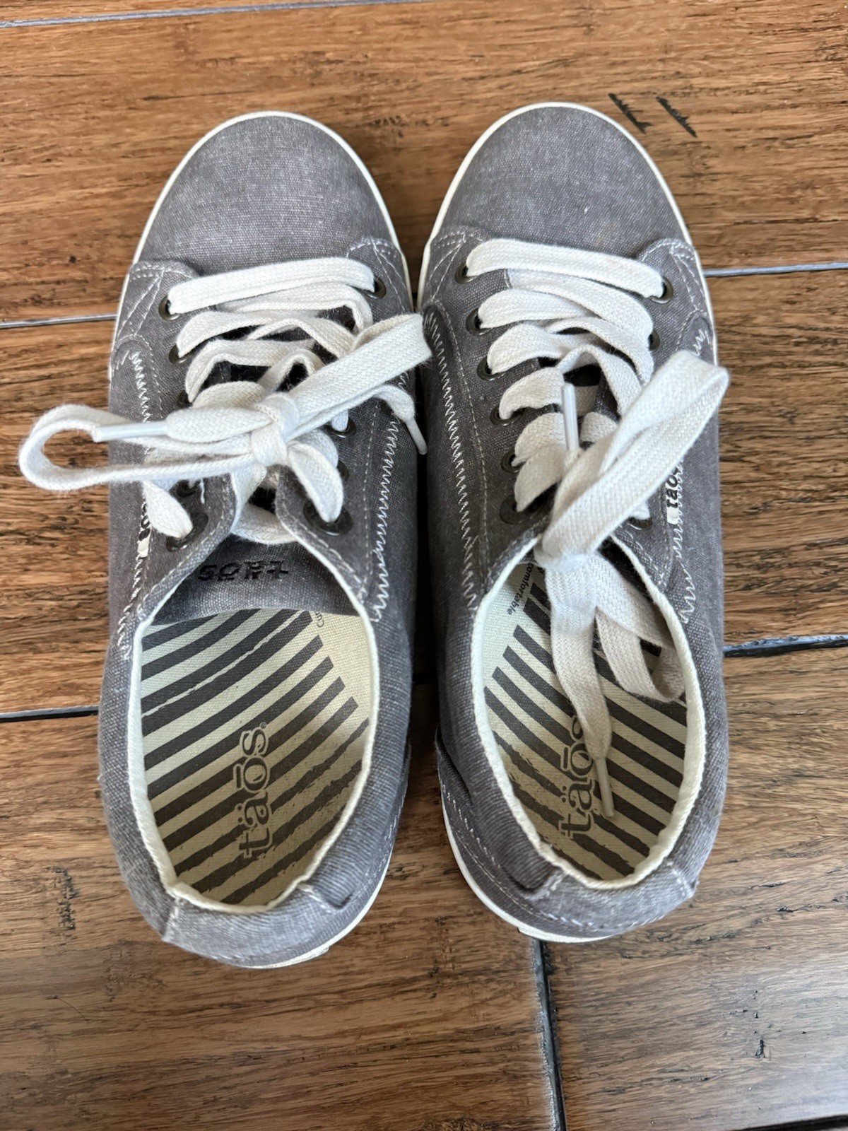 Taos Star Charcoal Gray Washed Canvas Low Top Sneakers Women’s 8.5