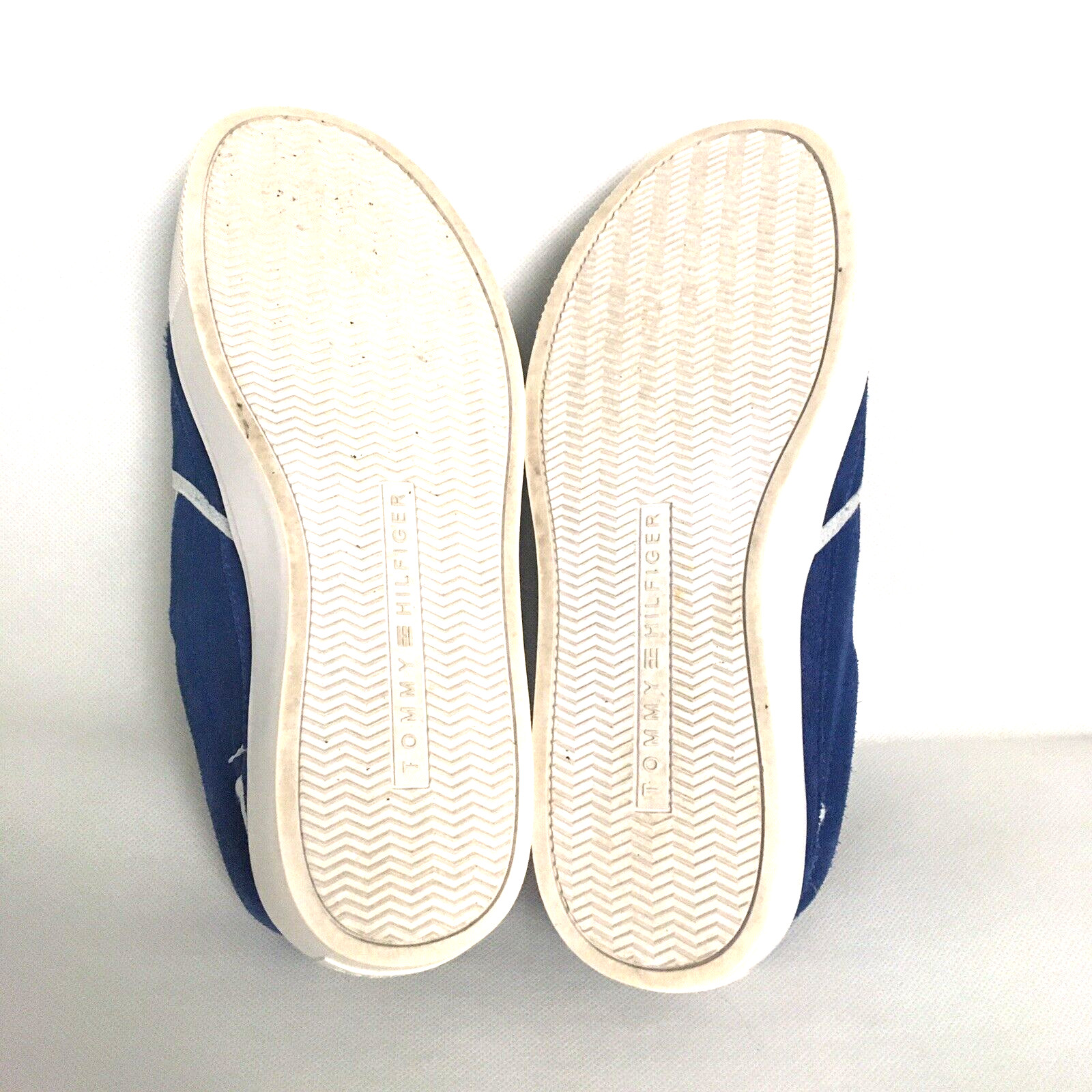 Tommy Hilfiger Shoes Womens Size 8 Blue Suede Casual Sneakers Slip On Comfort