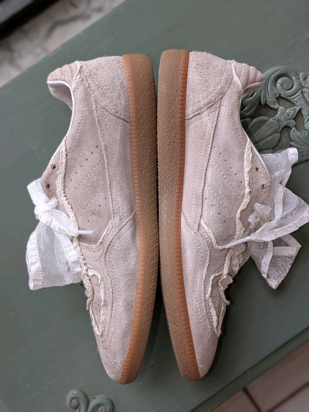 PO Alohas TB.490 Rife Crochet Cream Neutral Sneakers Womens Size 8 / 8.5 Euro 39