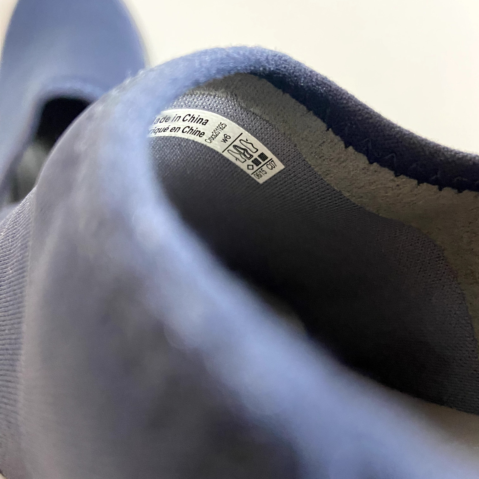 Crocs Womens Slip On Mules Cloth Sz 6 Blue Clogs Fabric Duet Busy Day No Backs