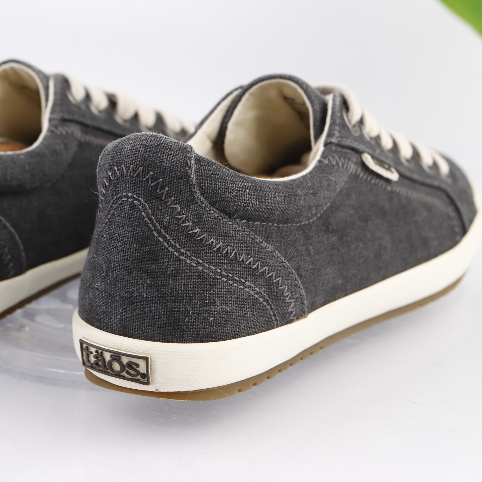 Taos Womens Star Sneaker Size 8 Dark Gray Washed Canvas Lace Up Walking Shoe