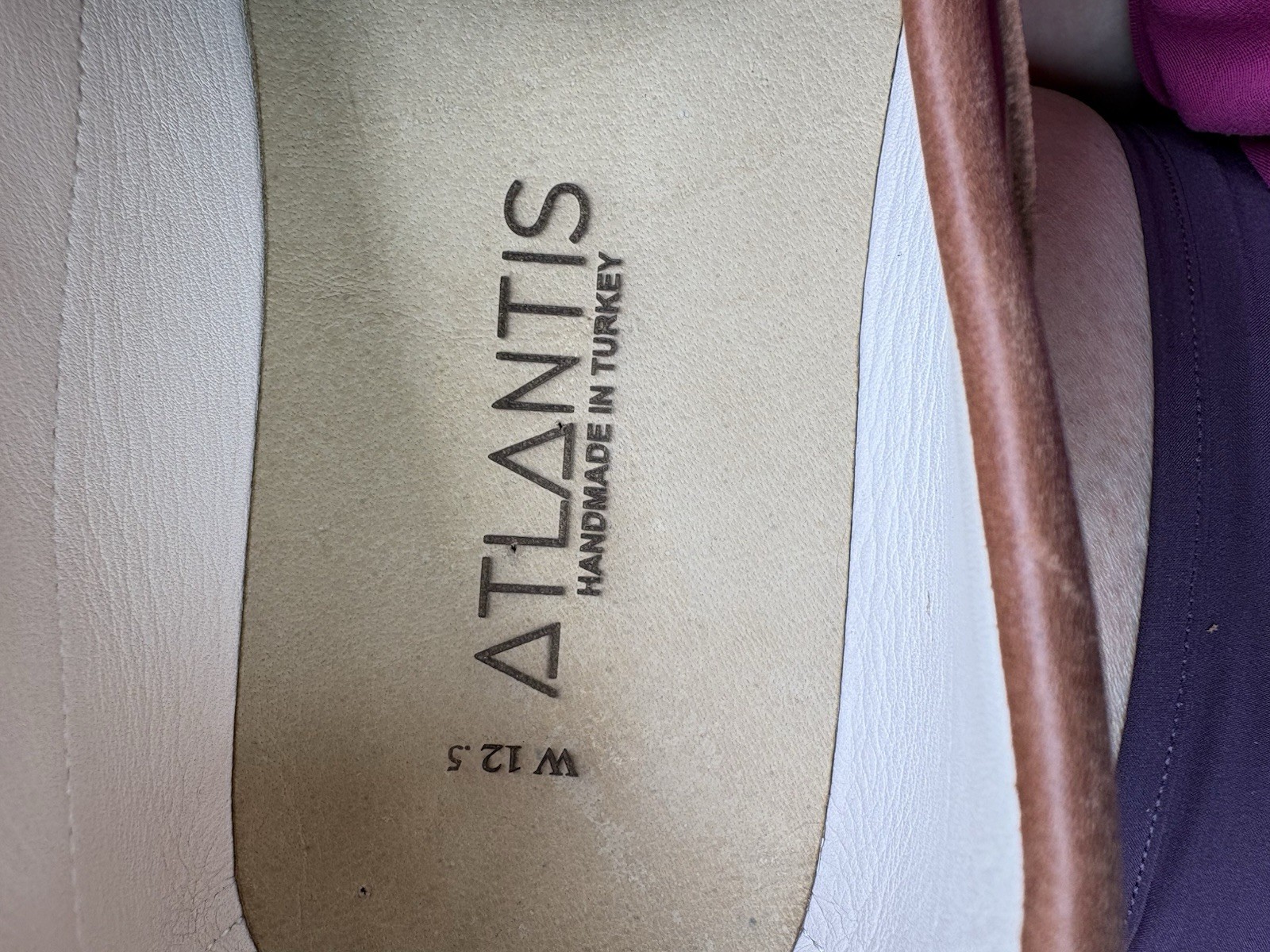 Atlantis Women’s Brown Leather Barefoot Shoes 12.5 NWOB