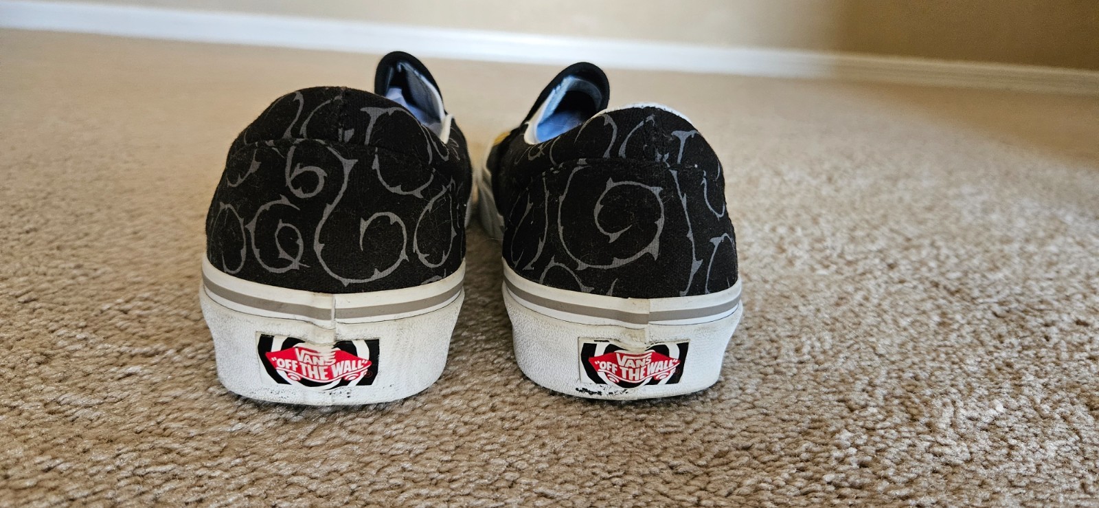 VANS Nightmare Before Christmas Women’s Size 7.5, Jack & Sally Slip-On Shoes