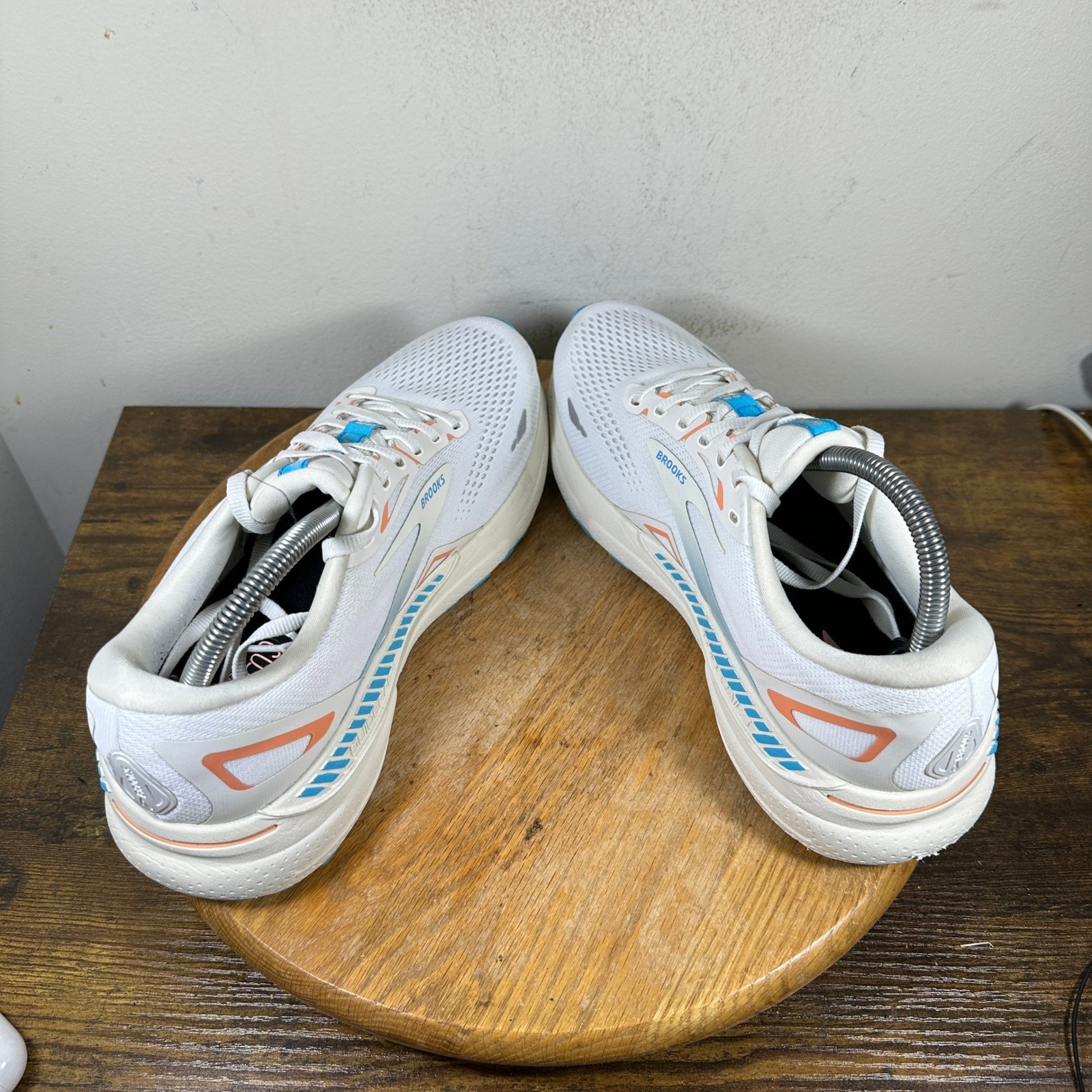 Brooks Adrenaline GTS 23 Women’s Running Shoes White Blue Size 11 1203811B152