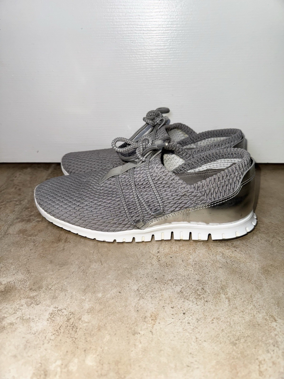 Cole Haan Women’s 6B ZERØGRAND Gray Silver Quilted Casual Sneakers W12917