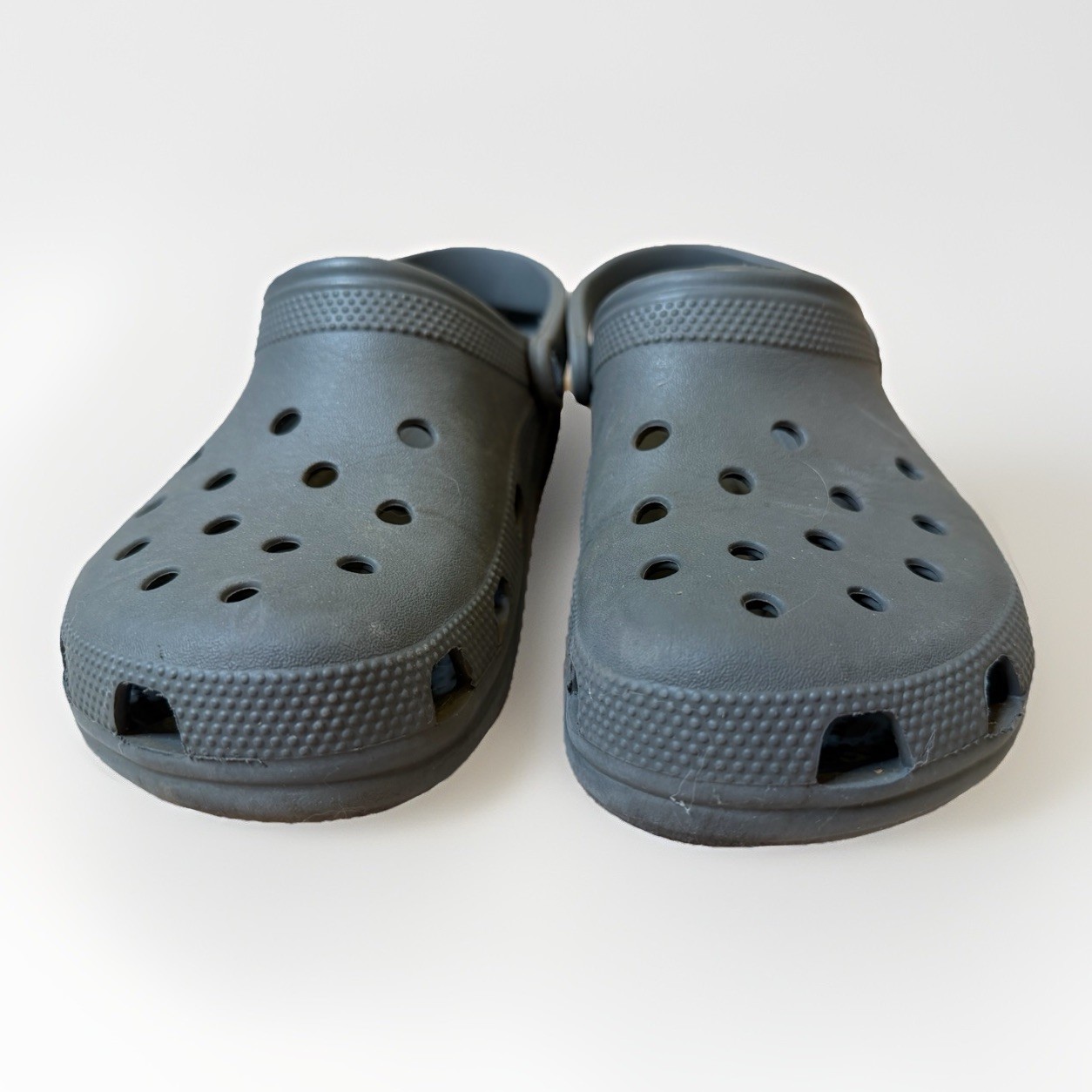 Crocs Unisex Adult Classic Clog Sandal Shoe Slate Grey Size Mens 7 Womens 9 GUC
