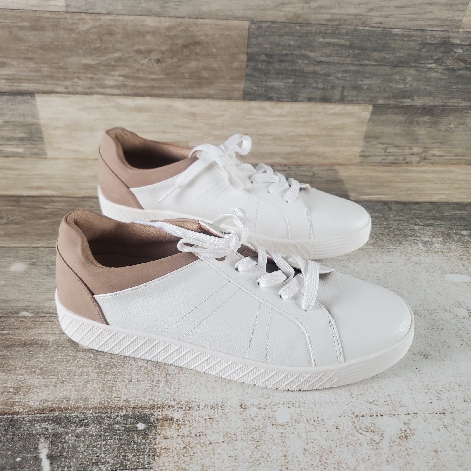 Naturalizer SOUL Neela Womens Shoes Sz 8 W White Beige Leather Lace Up Sneakers