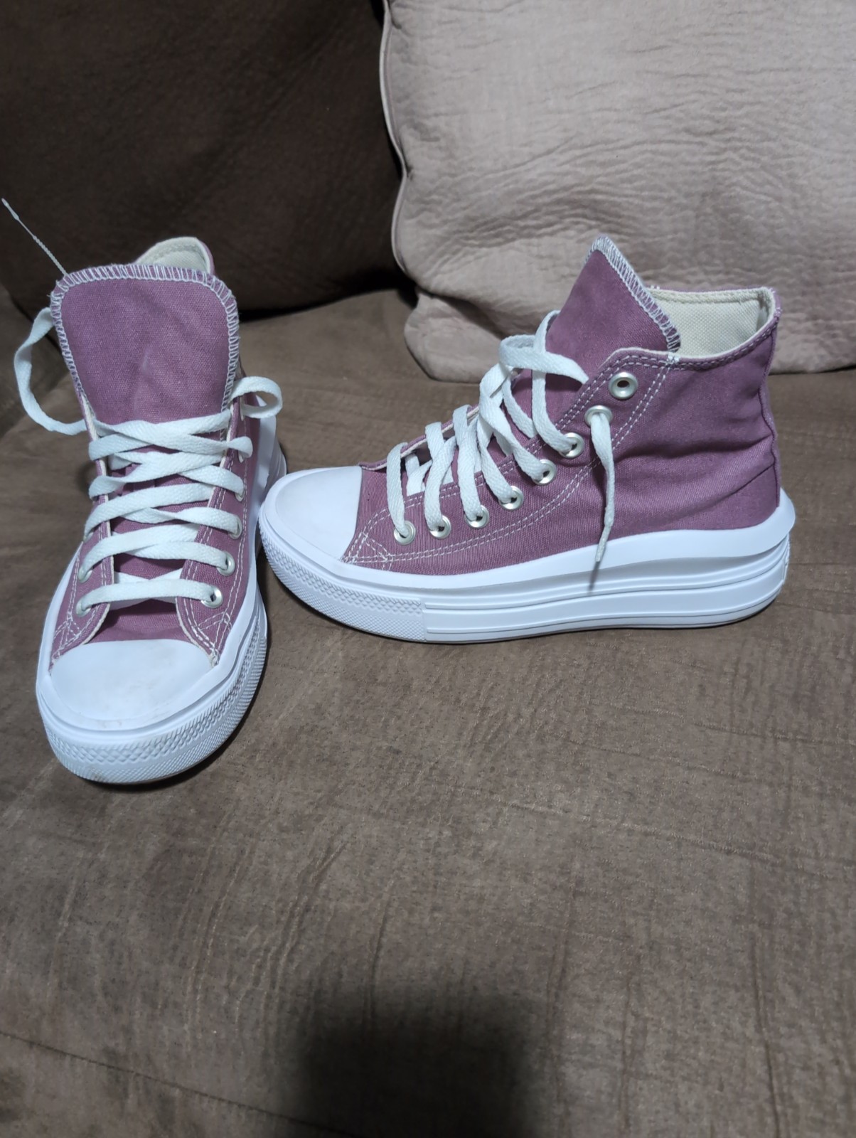 Womens Converse Chuck Taylor All Star Move Platform High-Top Sneakers 6.5 M