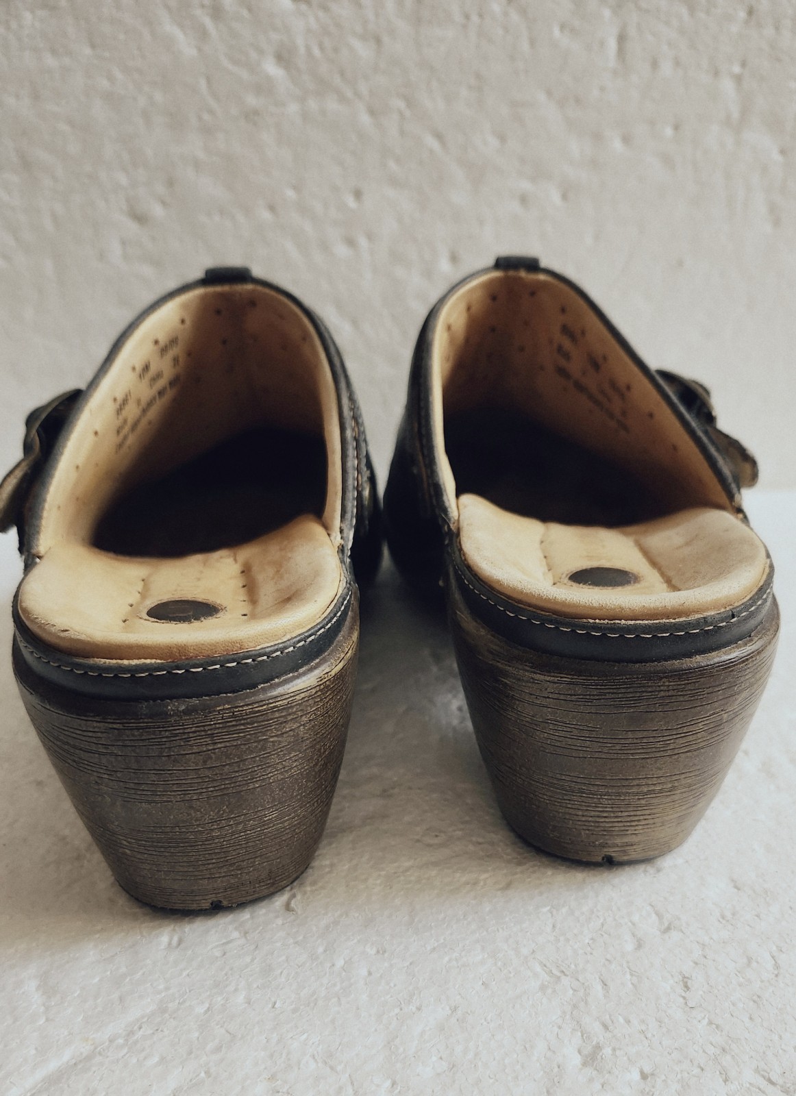 Clarks UnStructured Womens Bohemian Hippie Black Leather Clogs Mules 10M