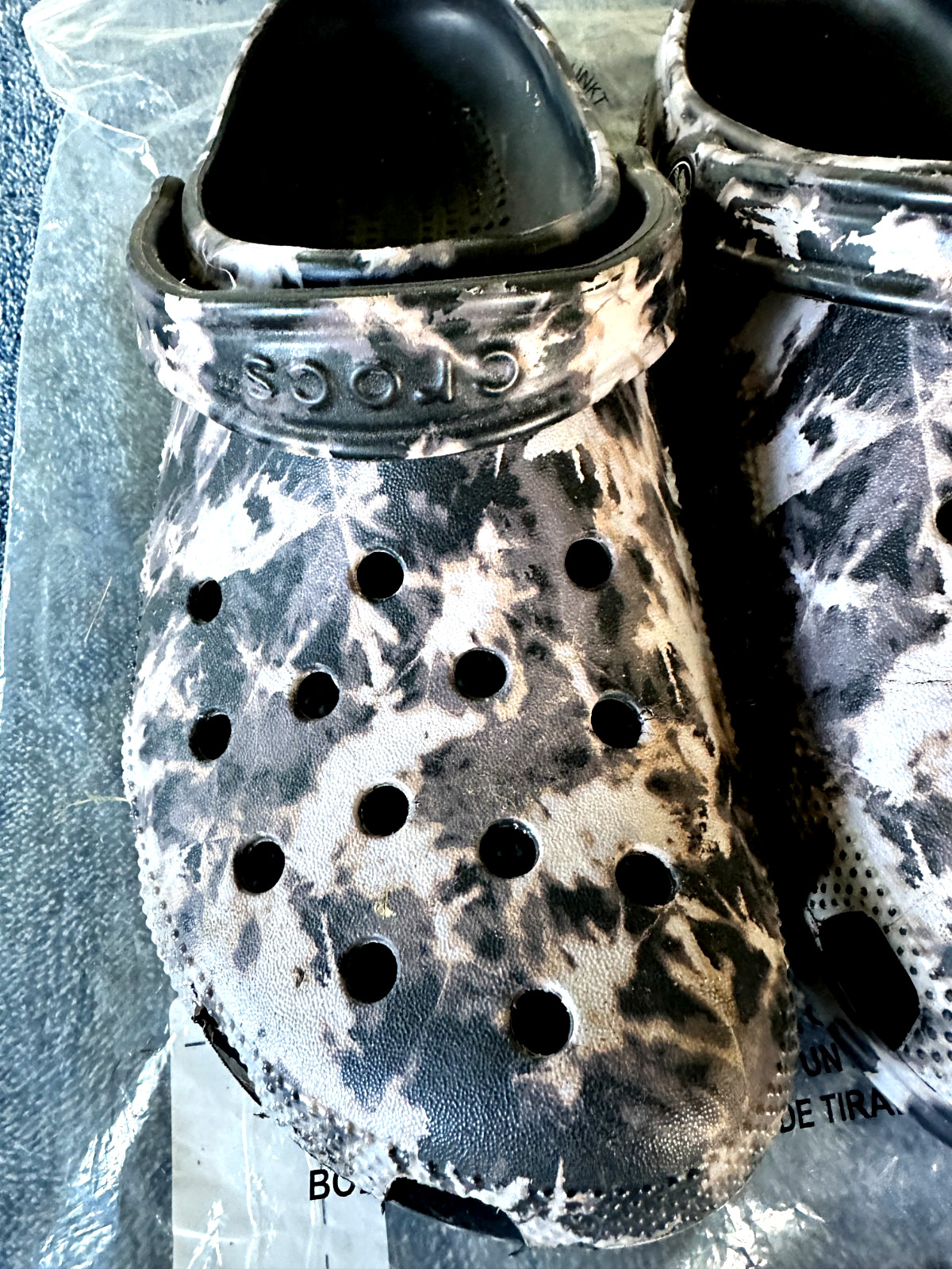 Hardly Worn Bleach Dye Pattern Crocs-Women Size 11-Shades of Beige,Brown+Black