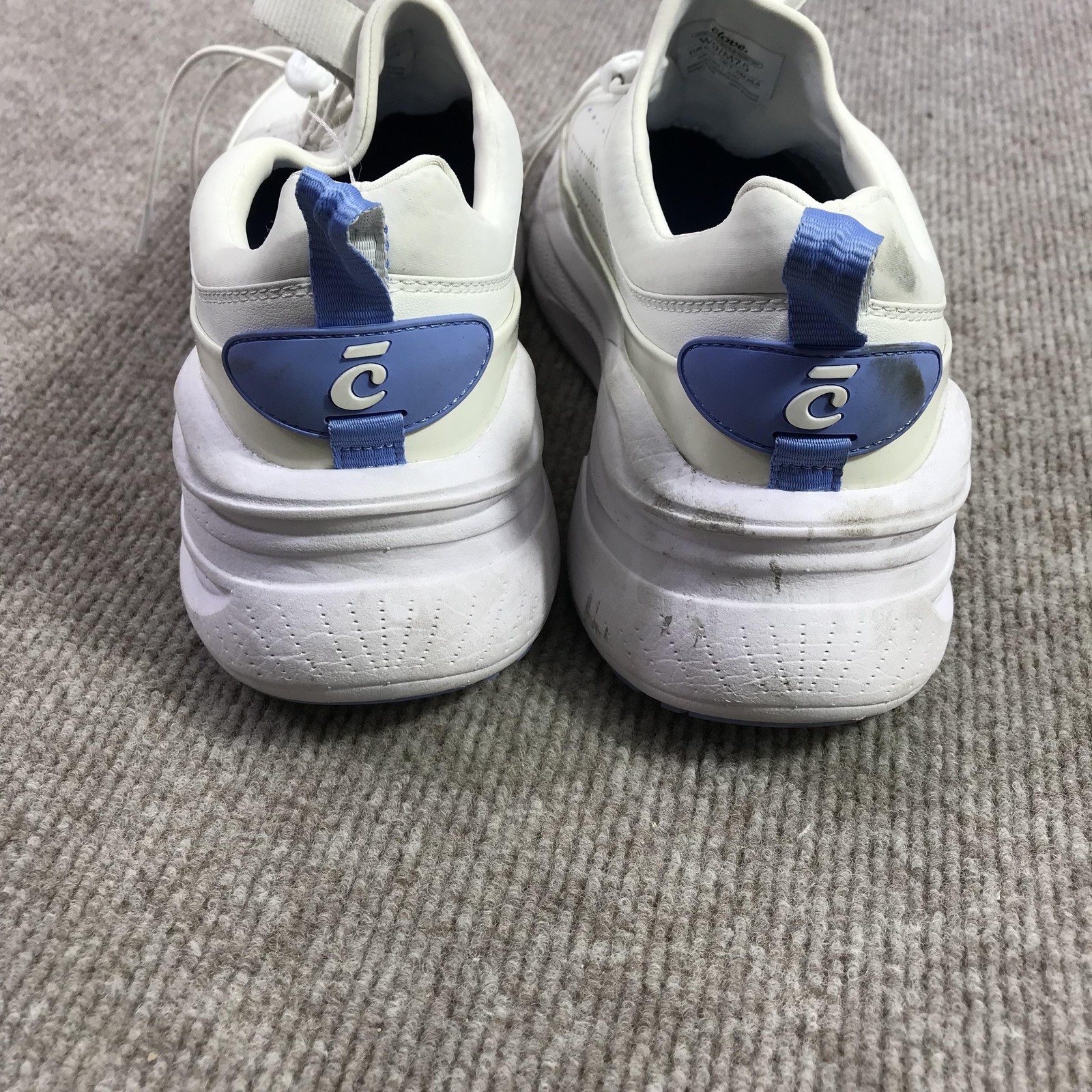 Clove Shoes Womens Size 9 Womens 7.5 White Nursing Sneakers CtResistant