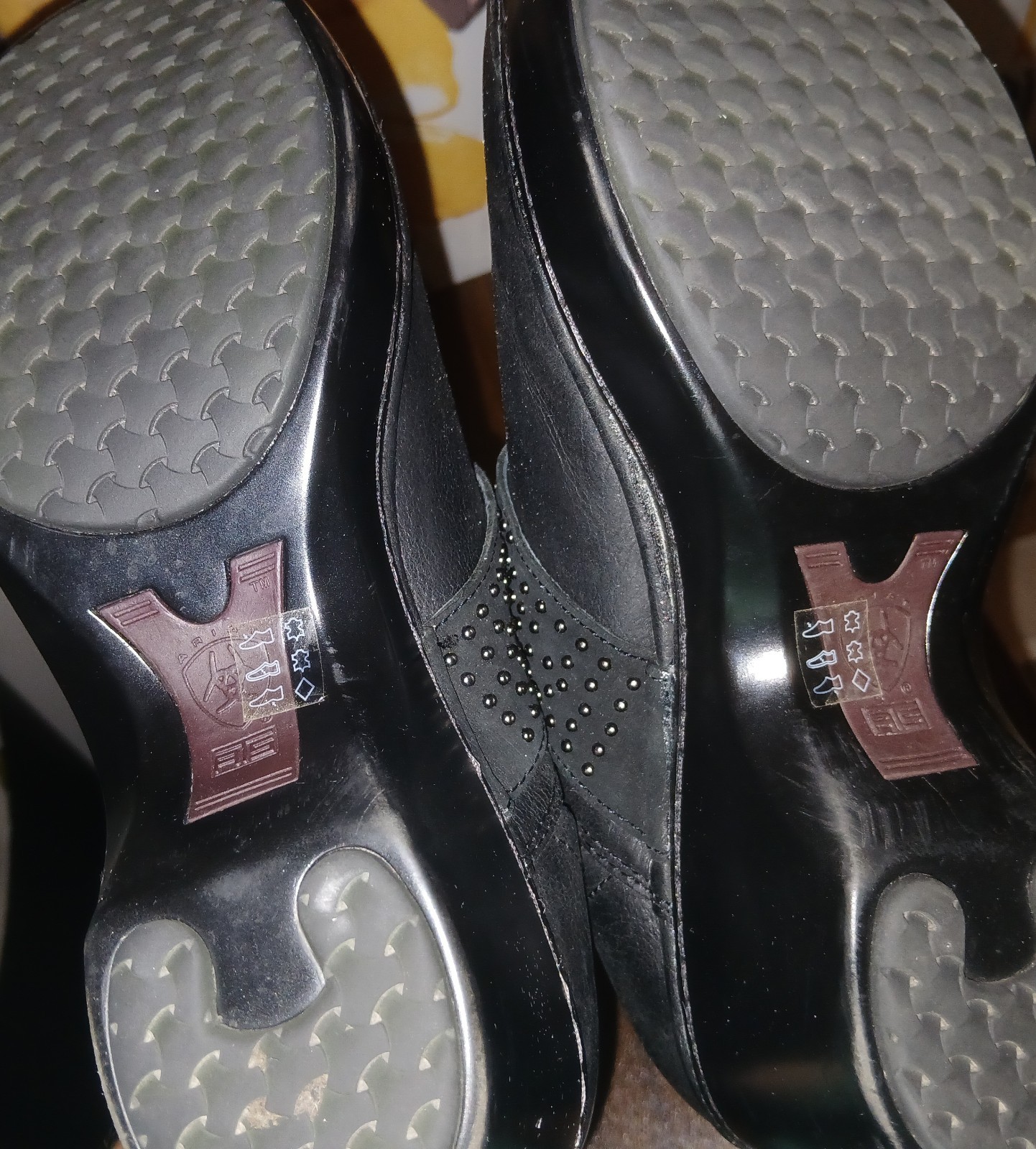 Ariat Shelia Clogs Black Leather Studded Western Casual Y2K SIZE 9B
