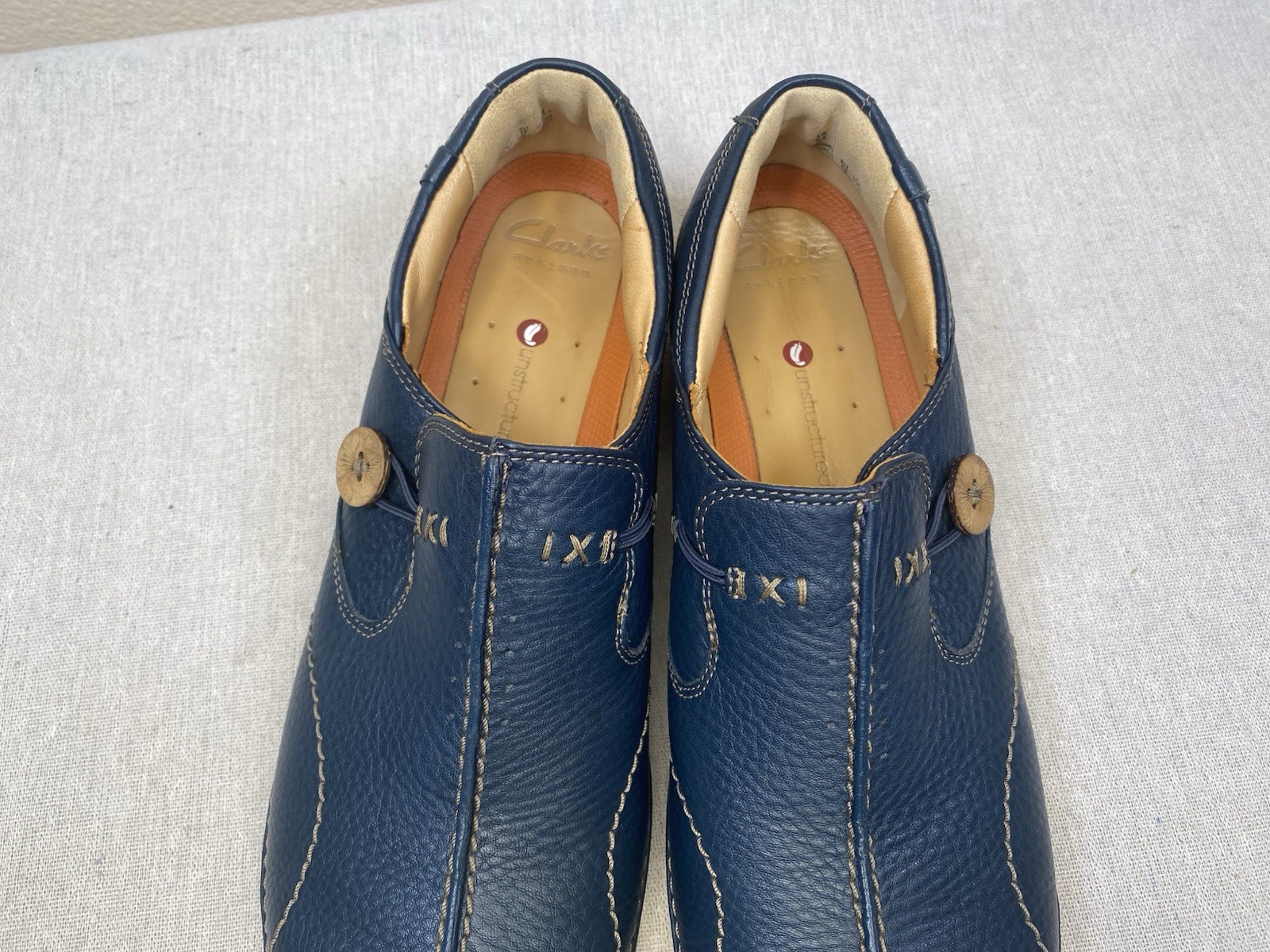 Clarks Unstructured Un.Loop Blue Leather Womens 9 US/40EU Slip-On Comfort Shoes