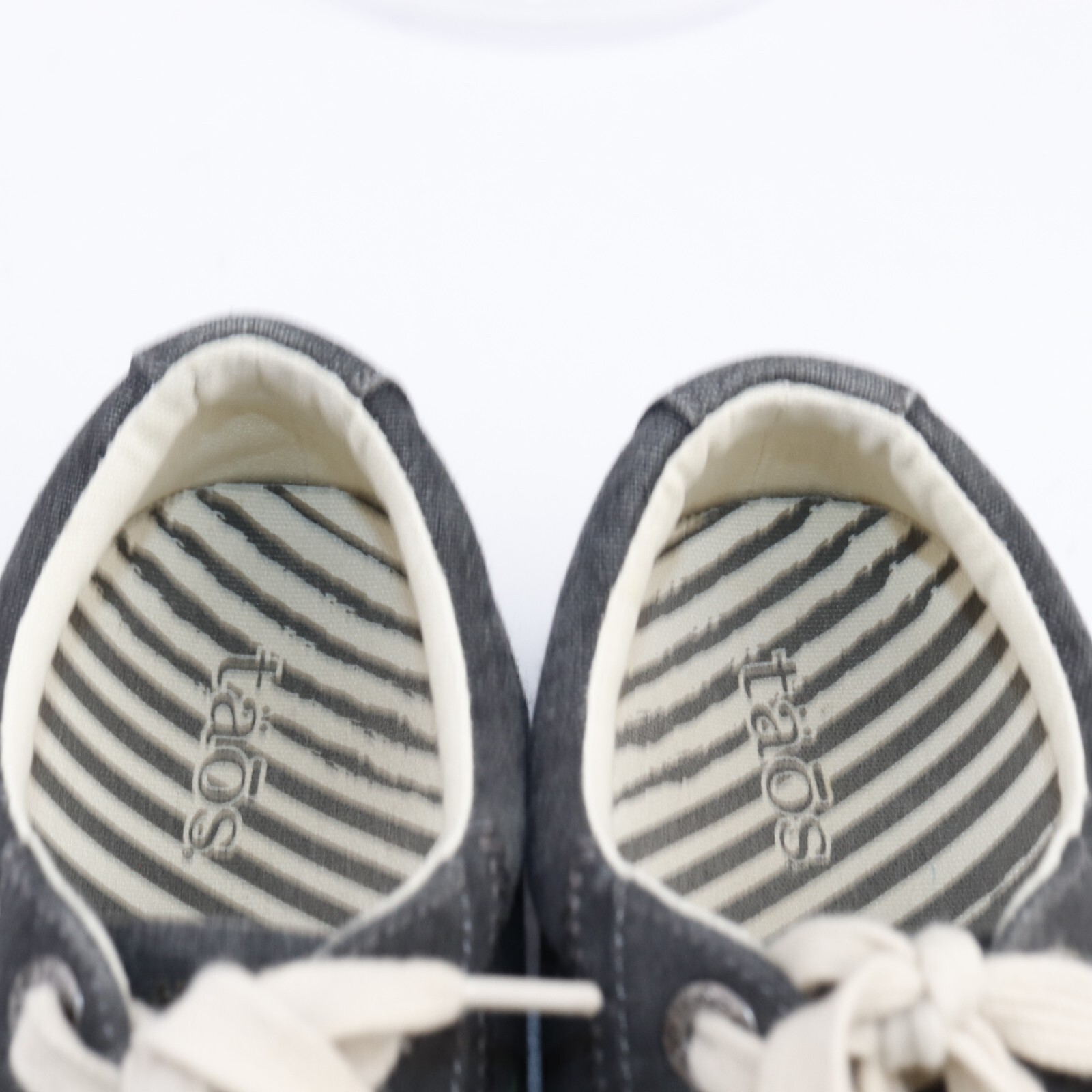 Taos Womens Star Sneaker Size 8 Dark Gray Washed Canvas Lace Up Walking Shoe