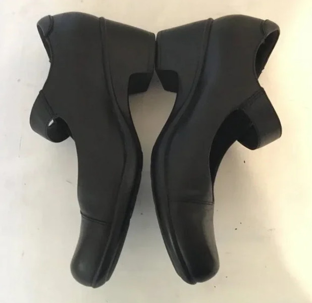 Clarks Hope Henley Black Leather Mary Jane 7.5 M Comfort Shoes Academia Work