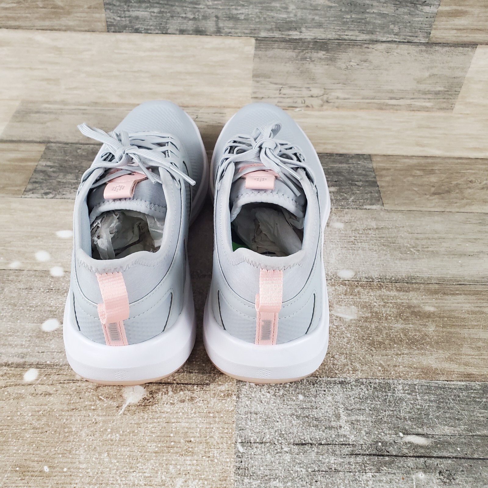 Puma Ignite Malibu Womens Golf Shoes Sz 7 Running Gray White Lace-Up Sneakers