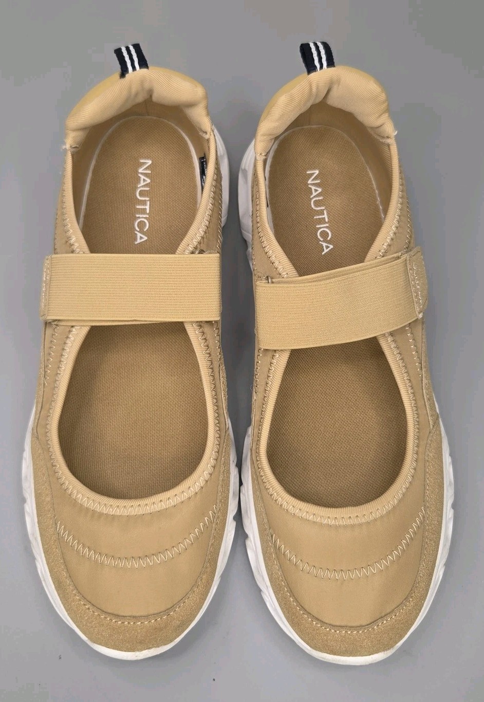 Nautica Ladies Cachet Sneaker Shoes Size 10 Tan Khaki Casual Mary Jane