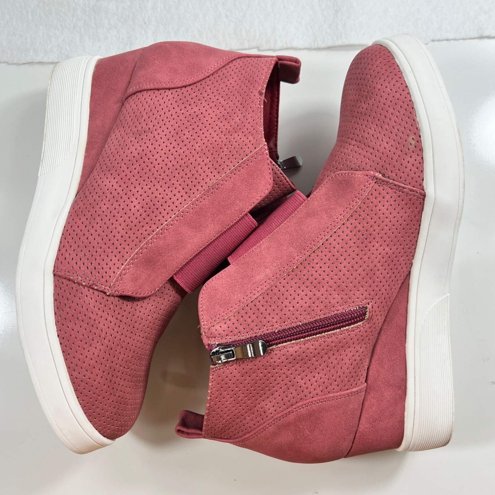 Journee Collection Womens Red Perforated Wedge Slip-on Sneakers Size 10