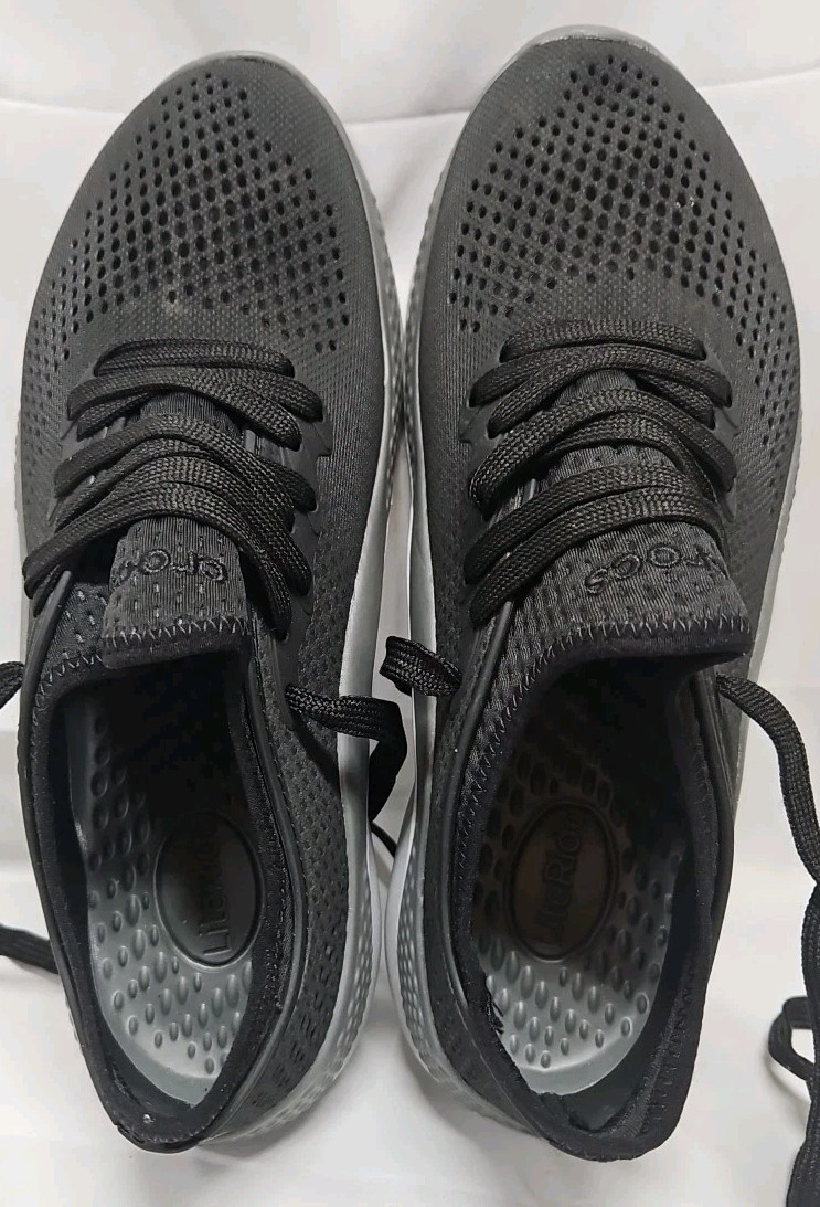 Crocs LiteRide 360 Pacer Sneakers Black Gray Lace Up 206705 Womens Size 9 GUC