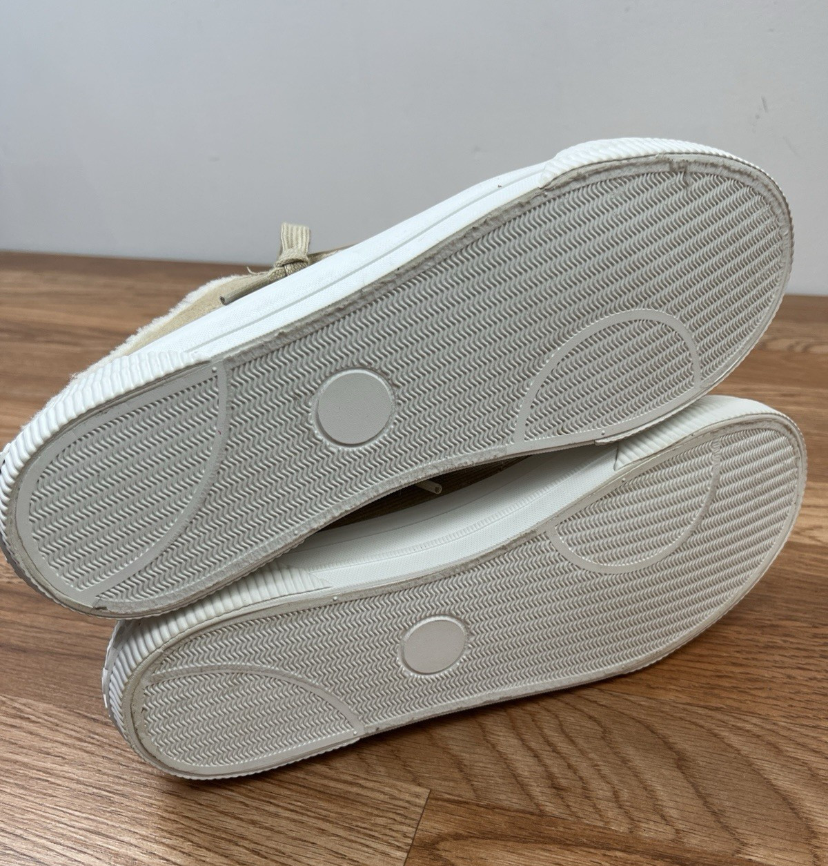 Rocketdog Cheery Platform Mule Sneakers Natural Corduroy Women’s Size 11 NEW