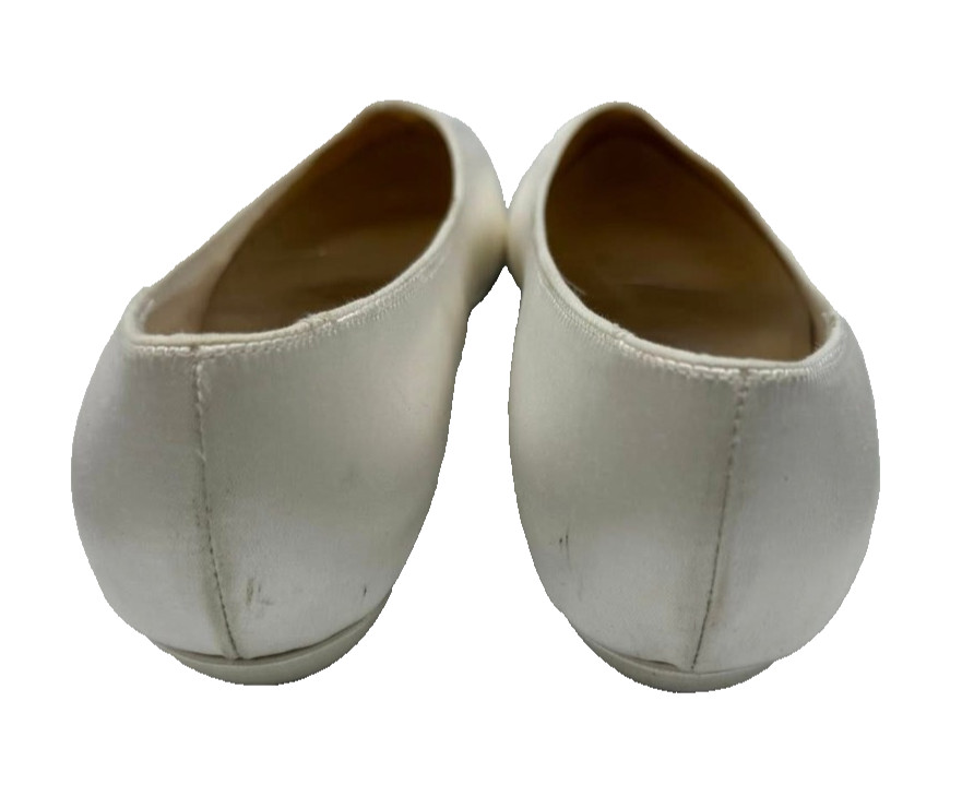 Peacocks Women’s Silver Slip-On Flat Shoes – Size US 10 / Width: Medium