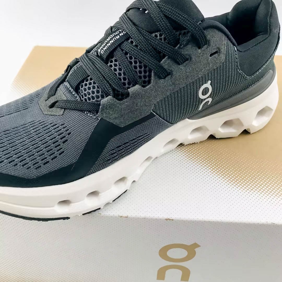 ON Cloudrunner 2 Eclipse/Black Women’s Super Foam 360° Comfort Running Sneakers